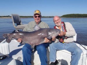 Monster Tennessee Catfishing Spots - Game & Fish