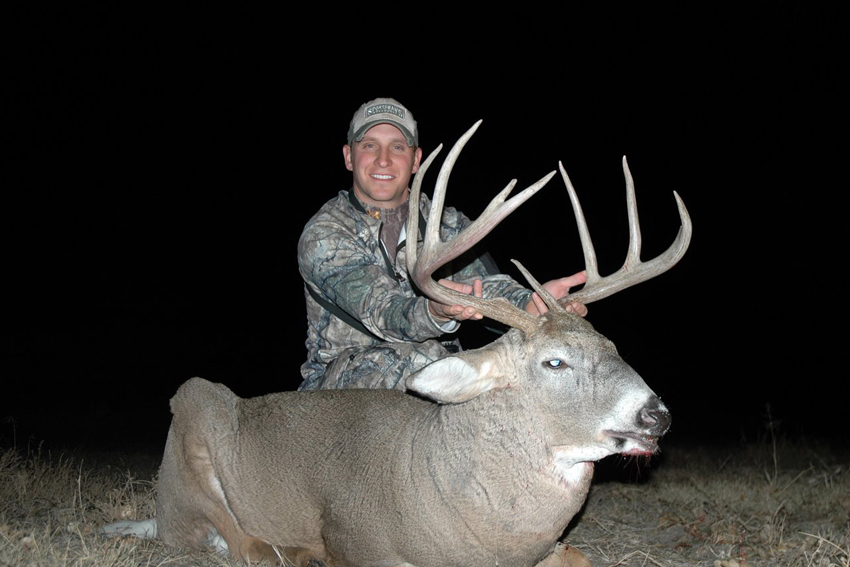 Best Deer Hunting States in the Southwest