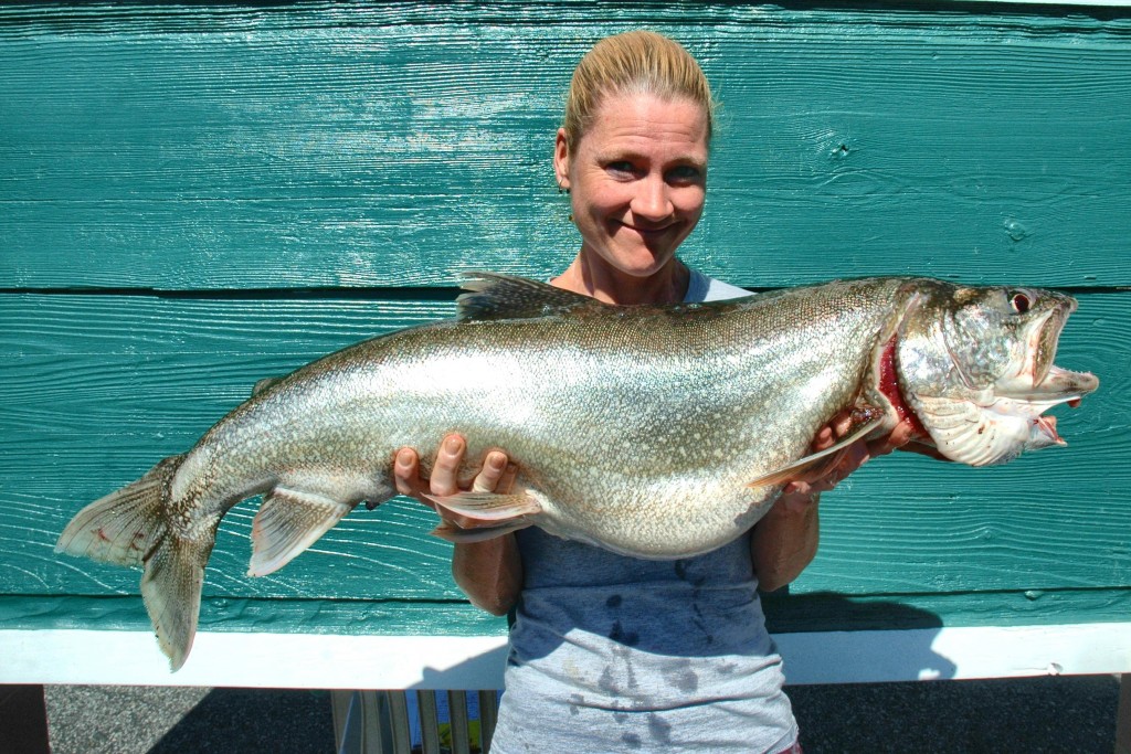 Jolene Rhoads with a 21 lb 3 oz Lake Trout