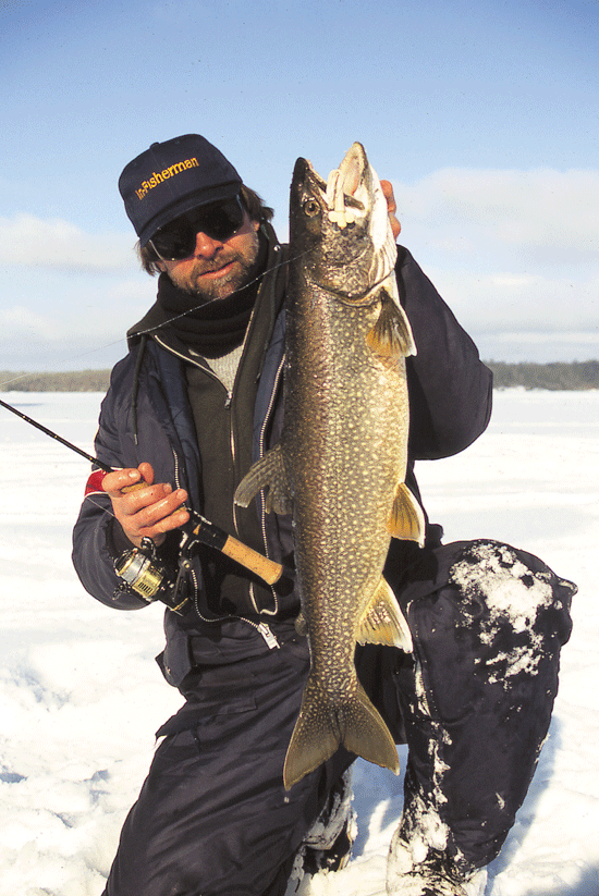 Hold11 Ice Fishing Lake Trout