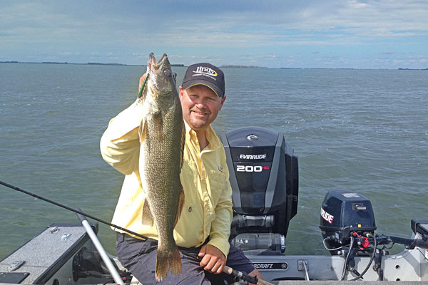 Trolling for Walleye During Summer - In-Fisherman