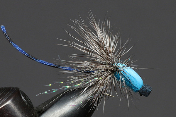 Tying the Parachute Damsel Adult