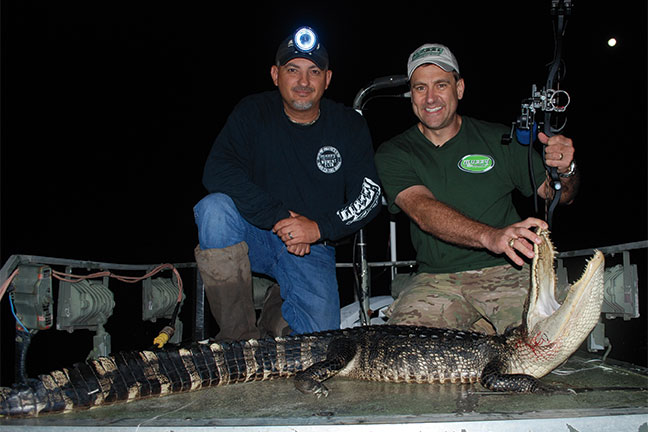 Bowhunting-Alligator