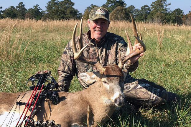 Ned-Yost-Bowhunter-MLB-manager