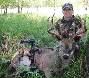 woman's bow whitetail MT
