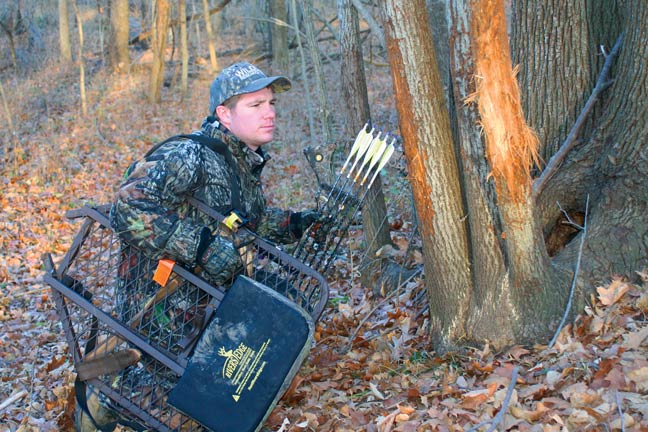 reading-whitetail-body-language