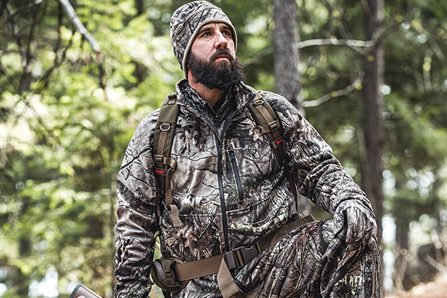 Hunter in Huntworth camo