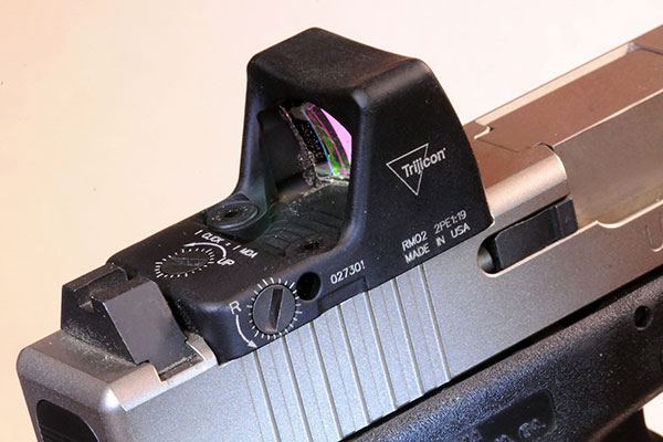 Why Shooters Are Turning to Mini Red Dot Sights for Pistols