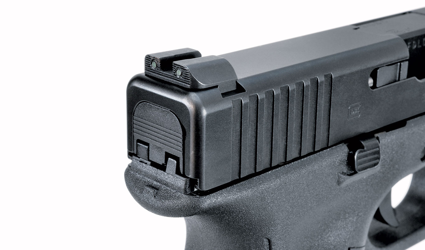 Glock 19 gen 5 9mm, with front cocking serrations