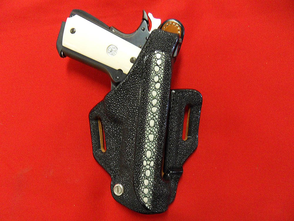 Andrews Spinal Stingray IPSC Saddle Holster