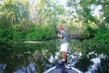 Sight-Fishing for Florida Bass - Florida Sportsman