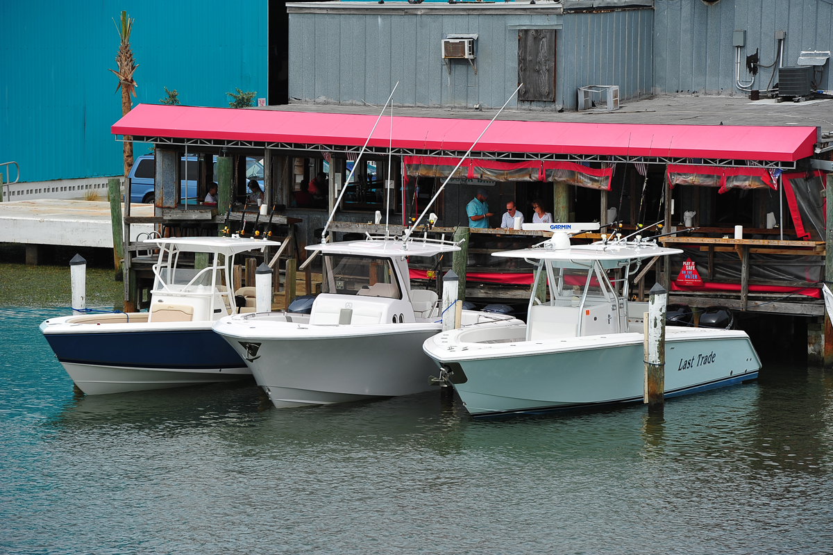 Florida Sportsman Best Boat - 32' Center Consoles