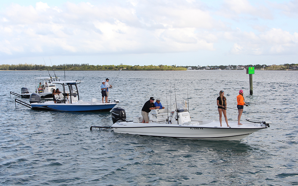 Florida Sportsman Best Boat - Offshore &amp; Inshore, Bay Boats 23 to 27 feet (Part 1)