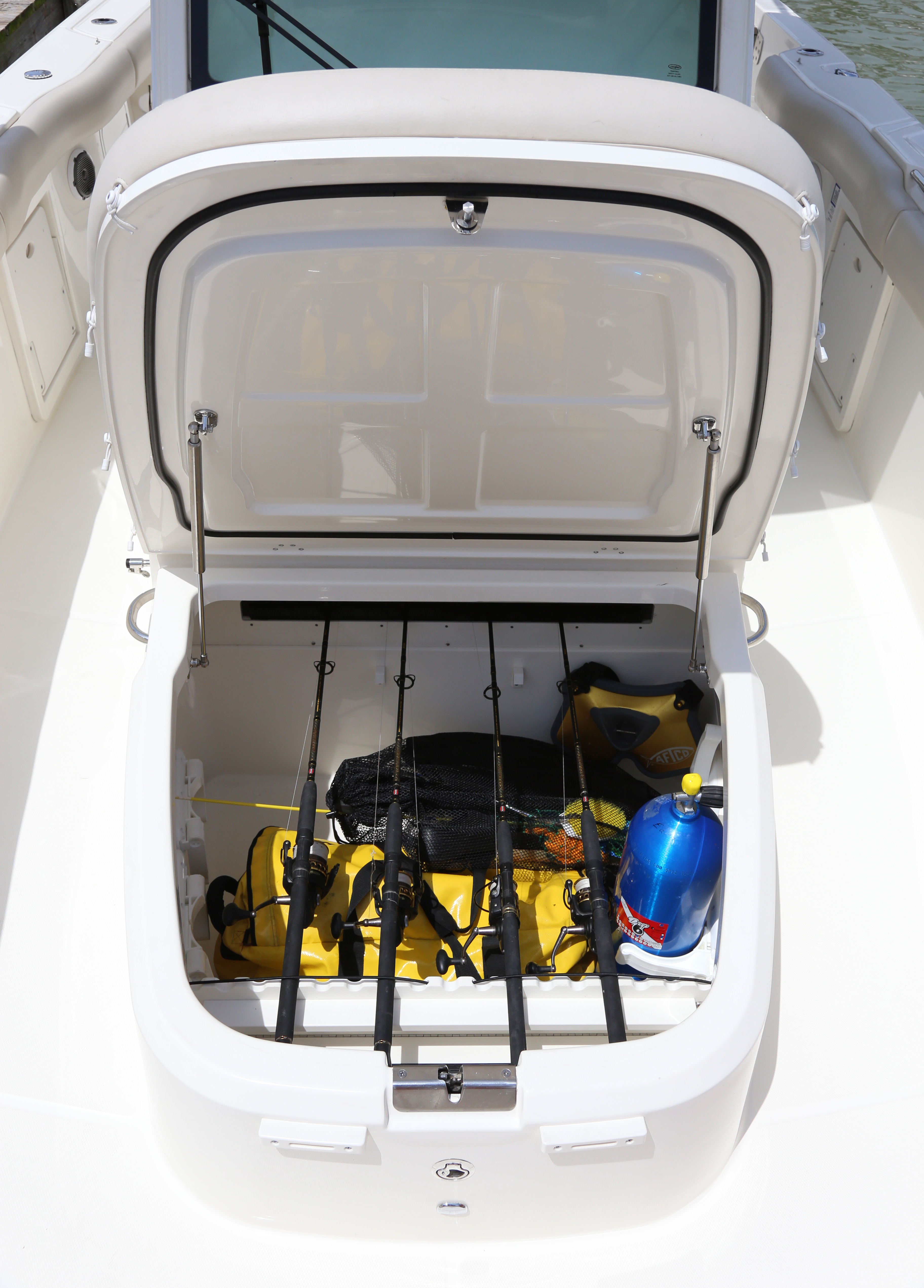 Boston Whaler 330 Outrage