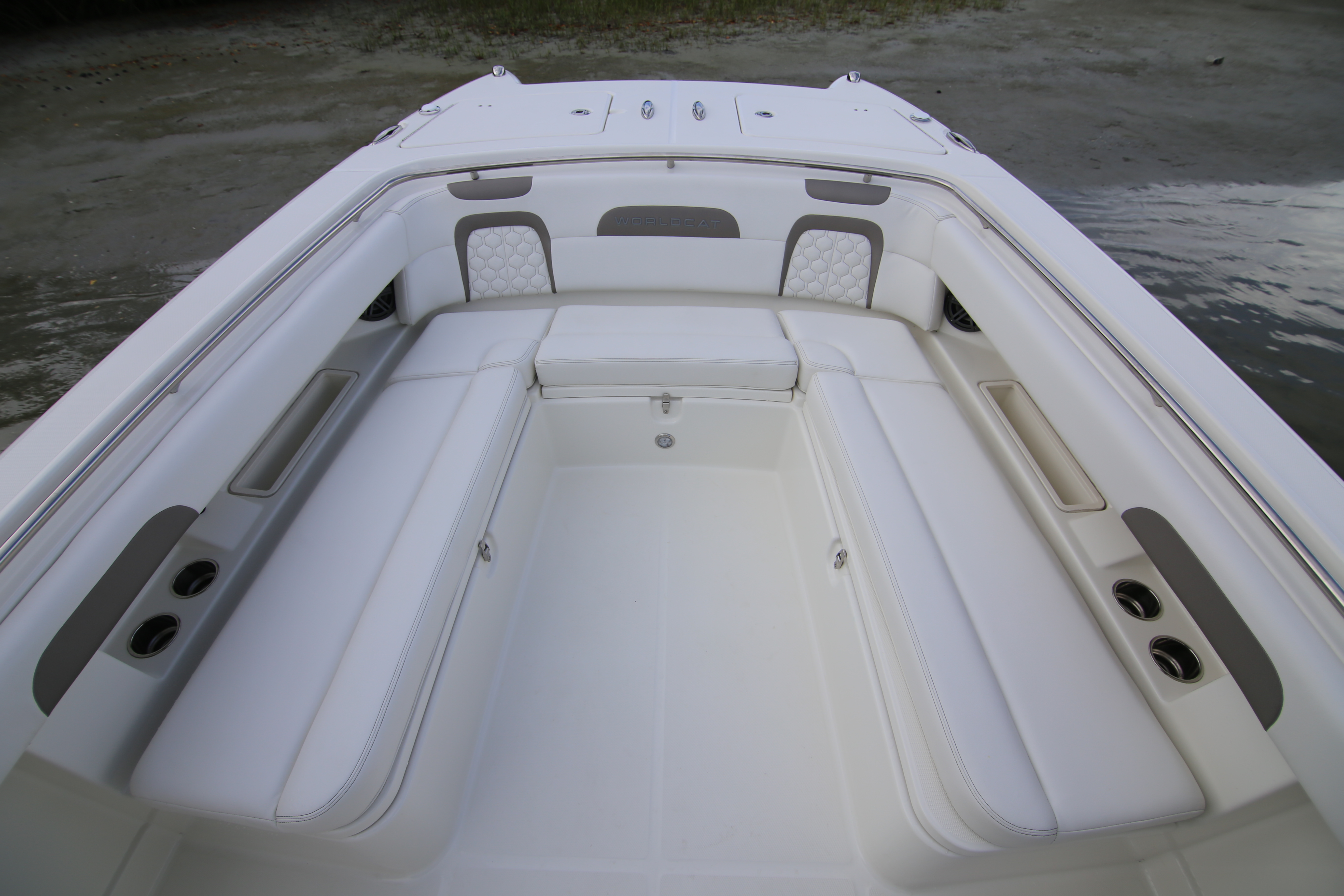 Boat Review - World Cat 280 CC-X