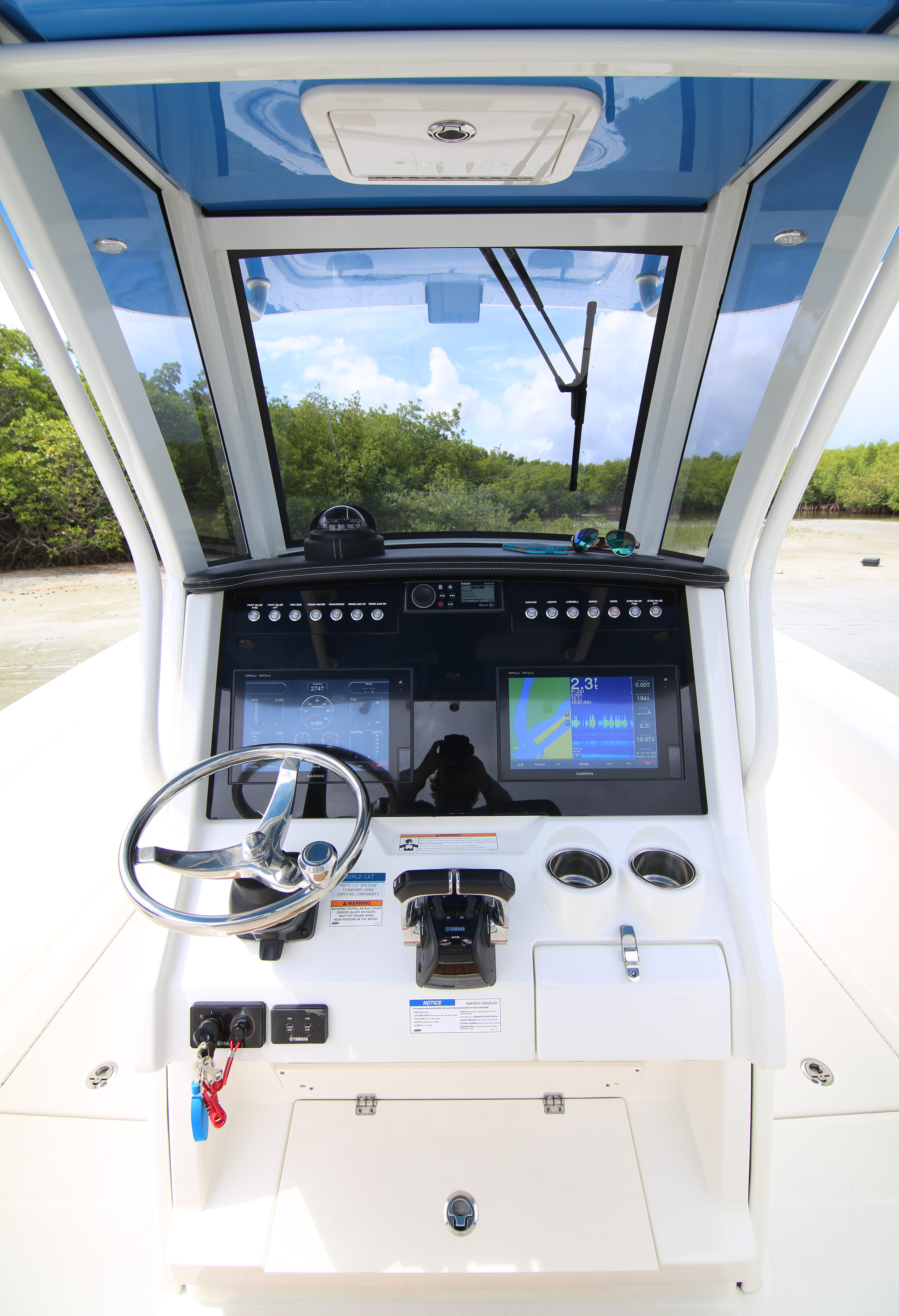 Boat Review - World Cat 280 CC-X