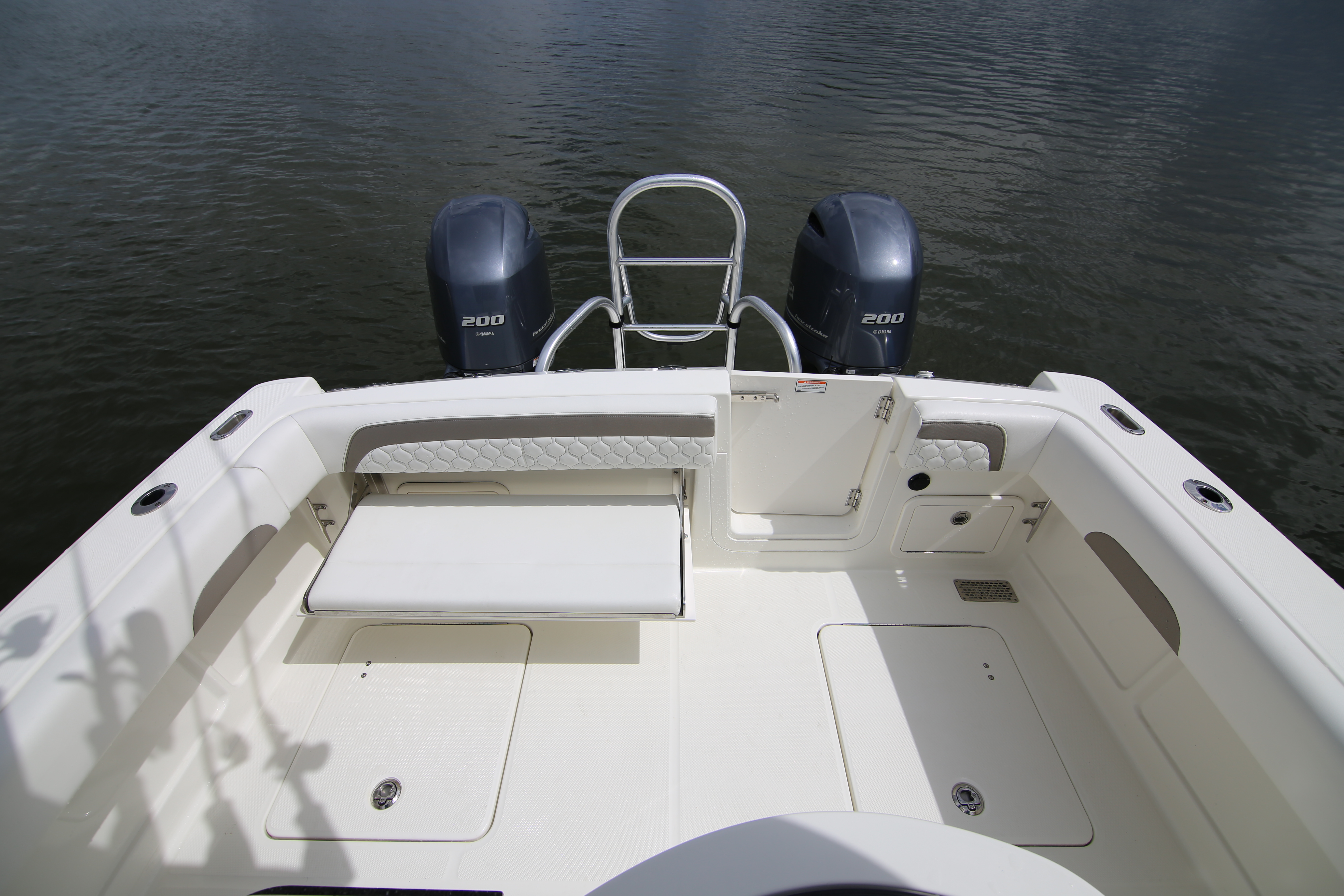 Boat Review - World Cat 280 CC-X