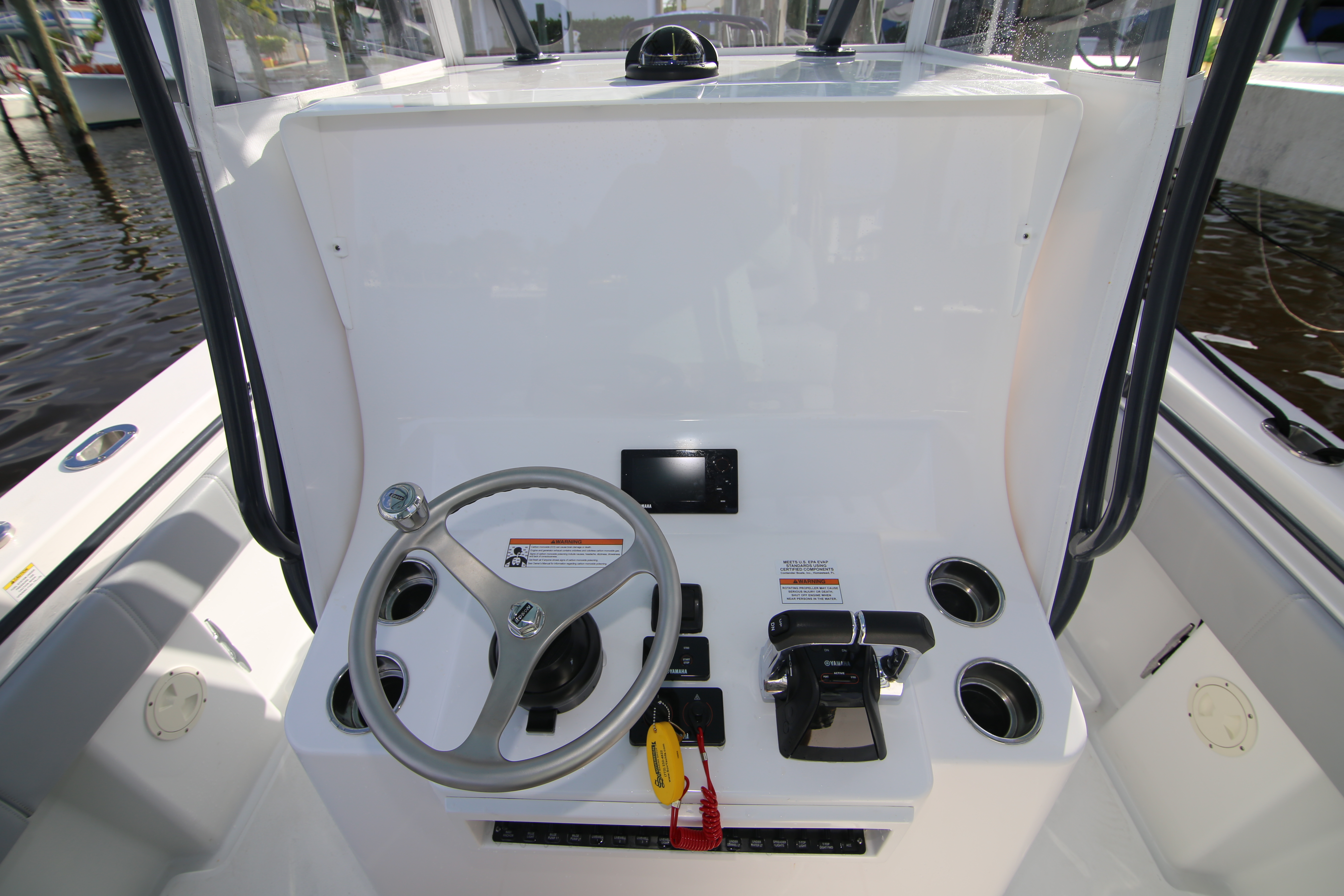 Boat Review - Contender 30ST