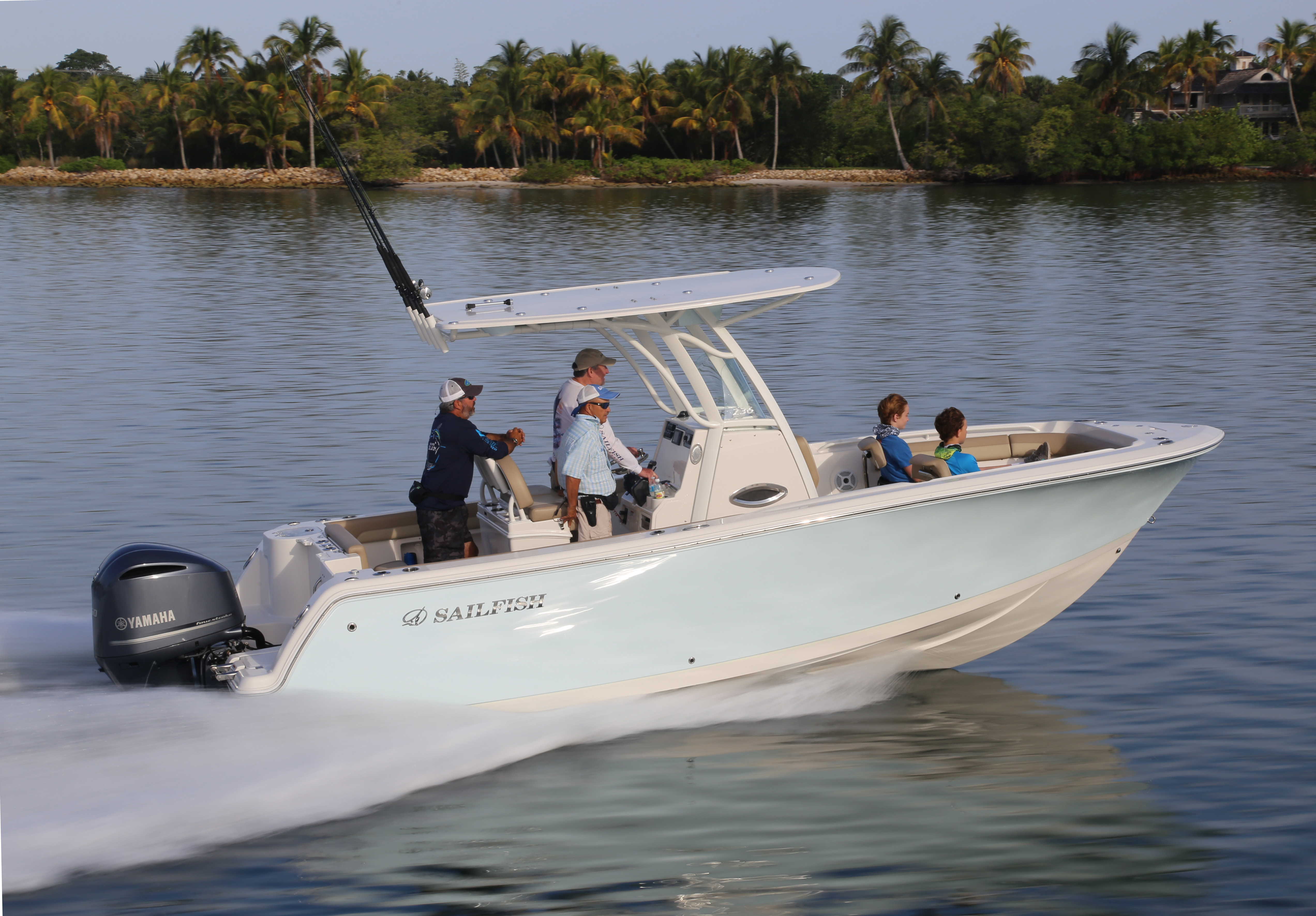 Boat Review - Sailfish 241CC