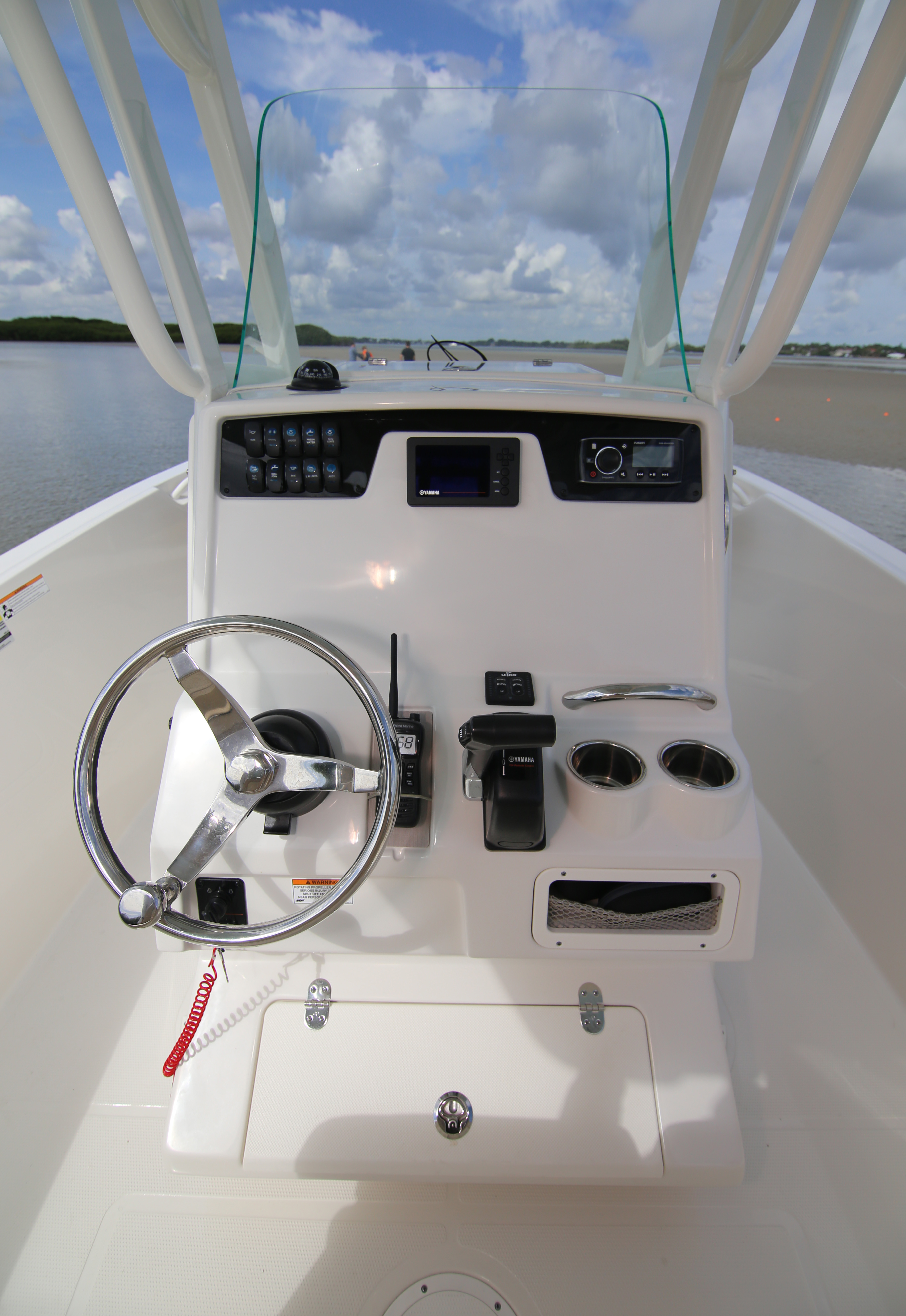 Boat Review - Sailfish 241CC