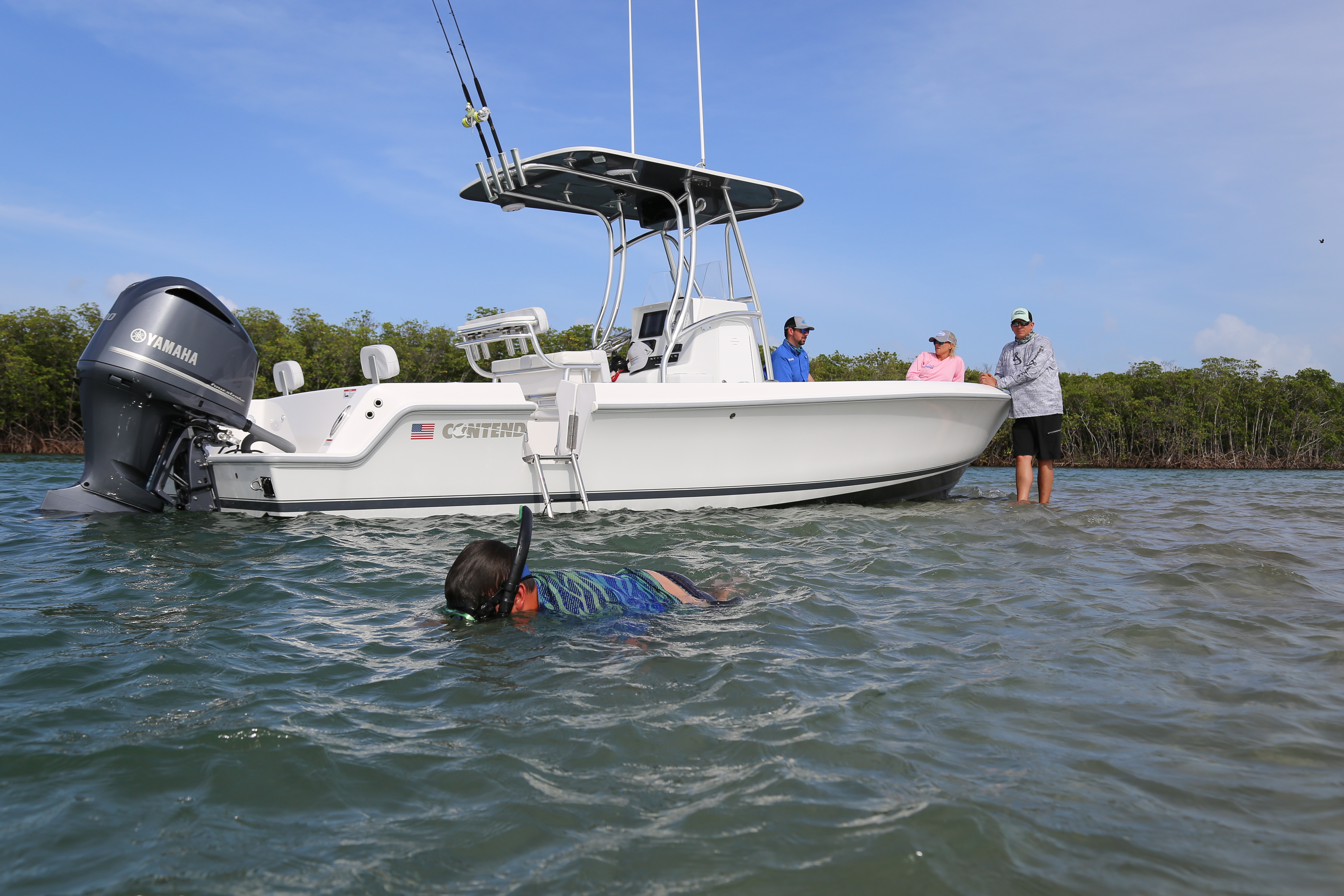Florida Sportsman Best Boat - Contender 24 Sport, Glasstream 255 Pro-XS, Robalo R302