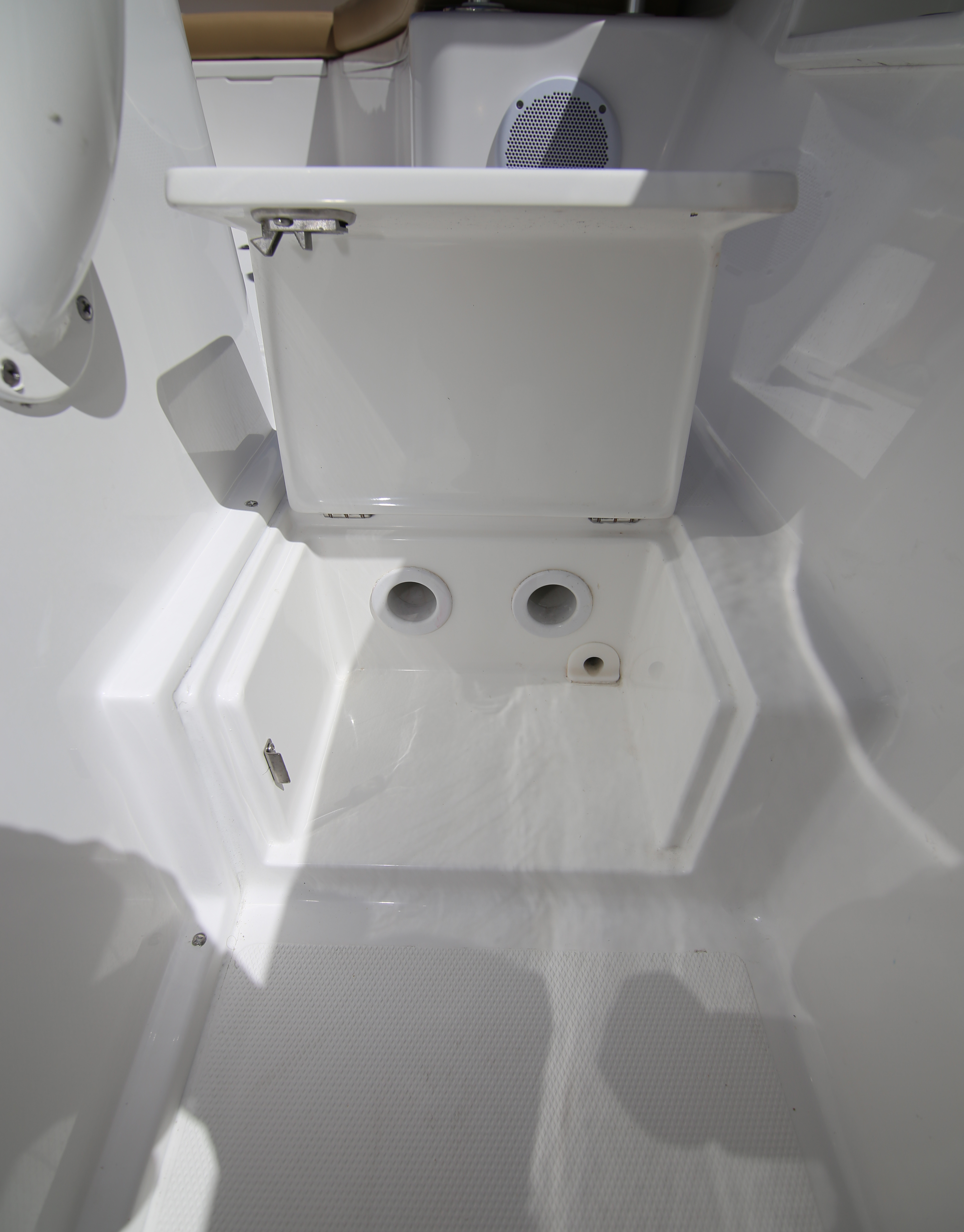 Boat Review - Buddy Davis 28 CC