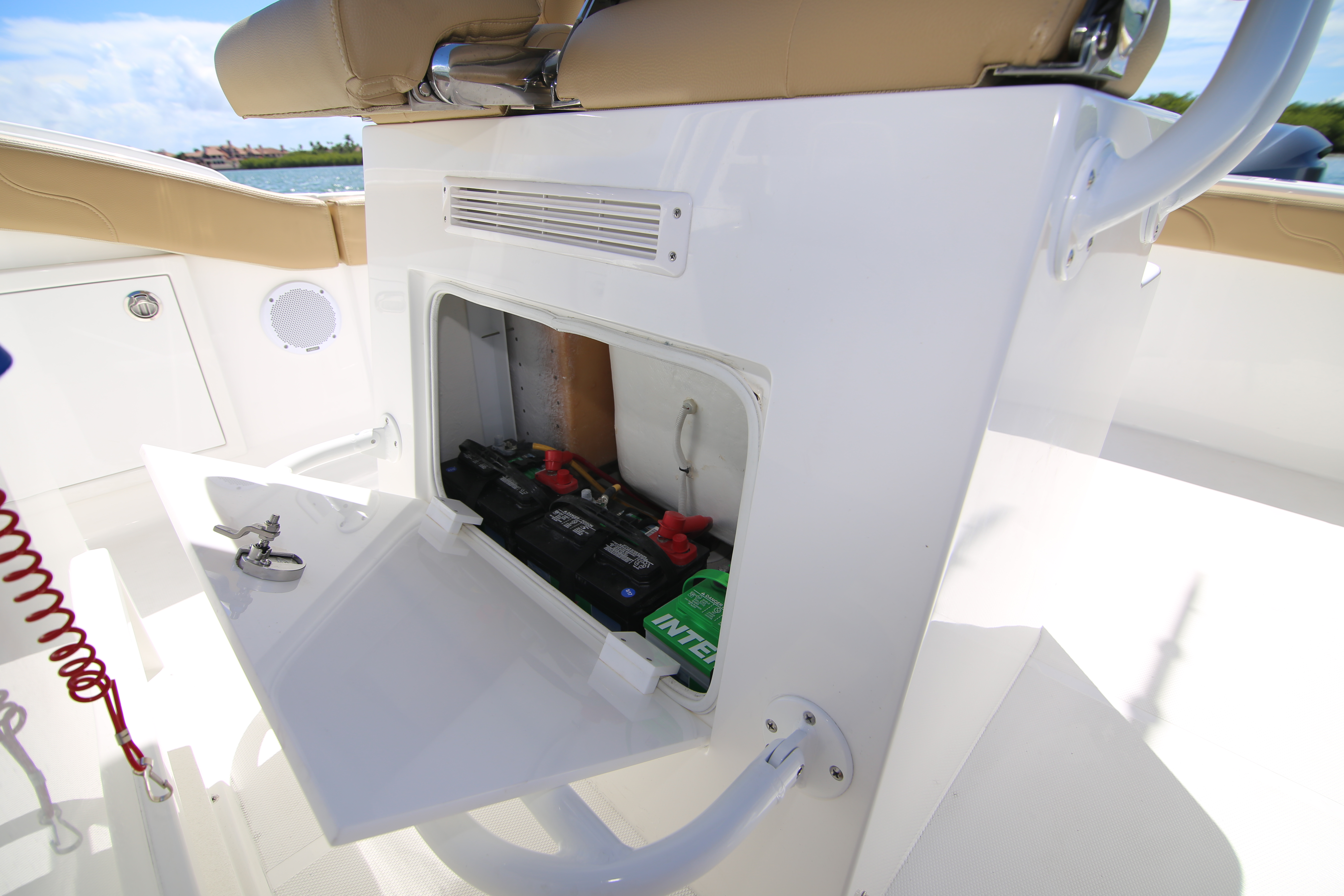 Boat Review - Buddy Davis 28 CC