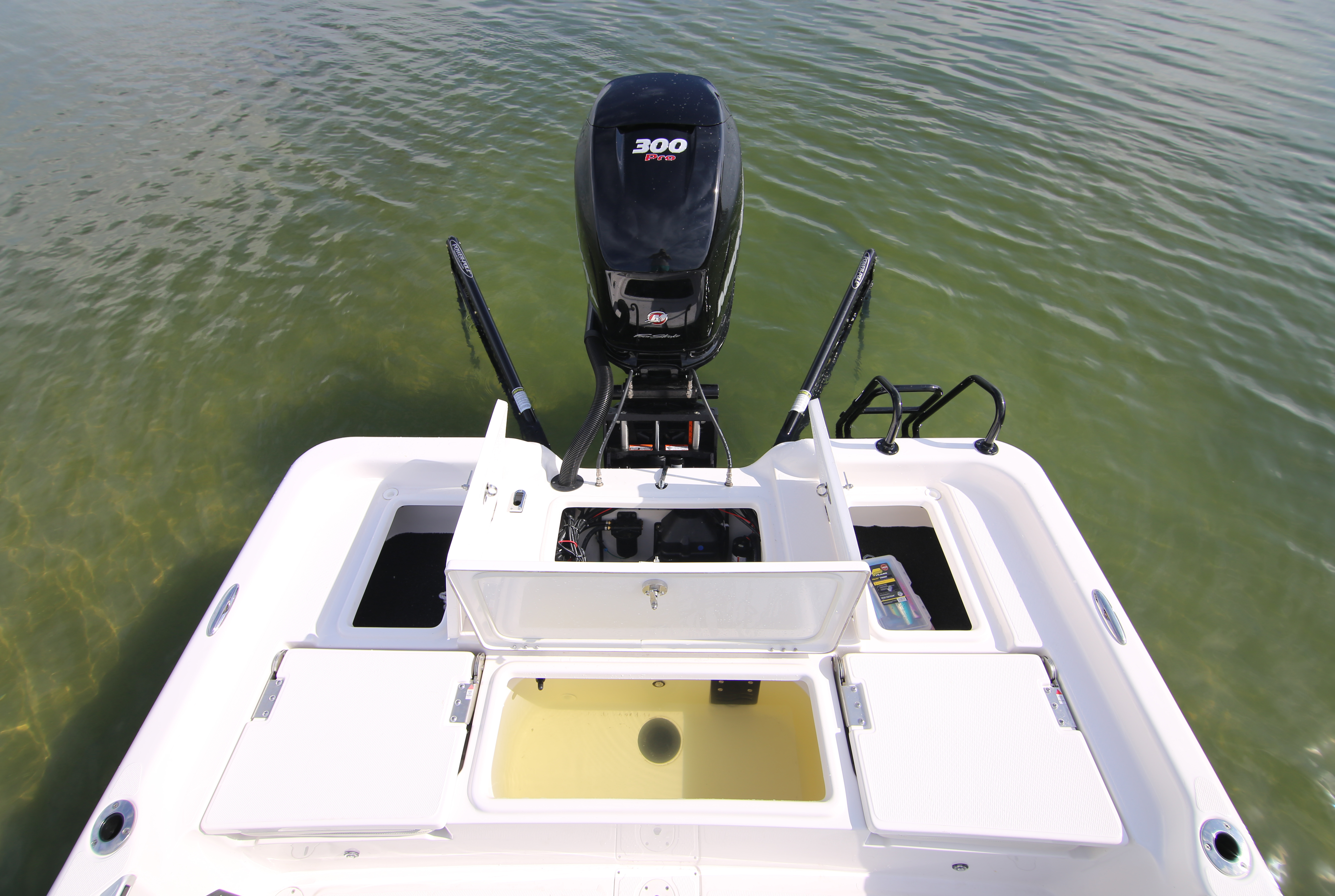 Boat Review - Blue Wave RS1 PureBay