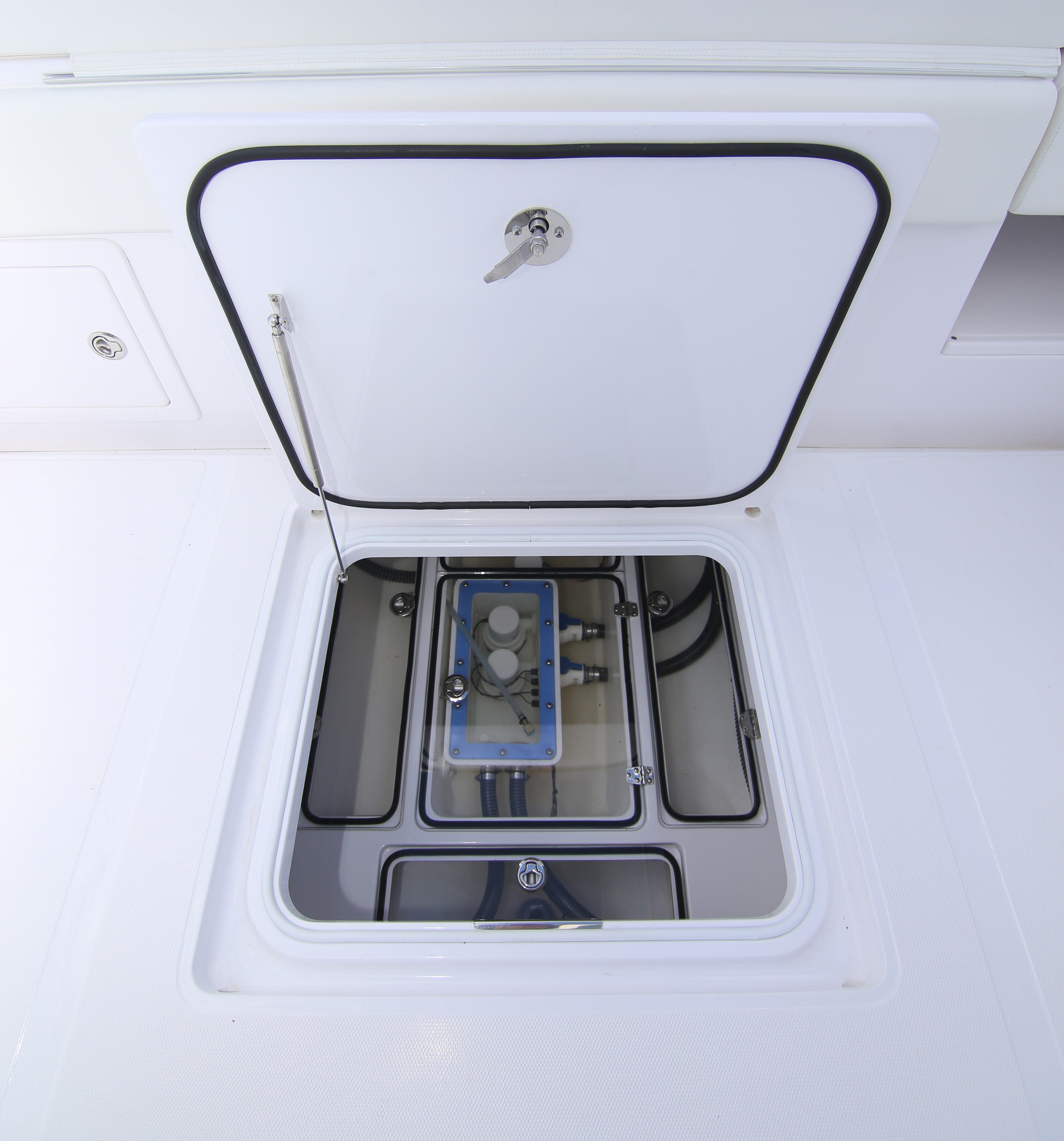 Boat Review - Bahama Boatworks 41