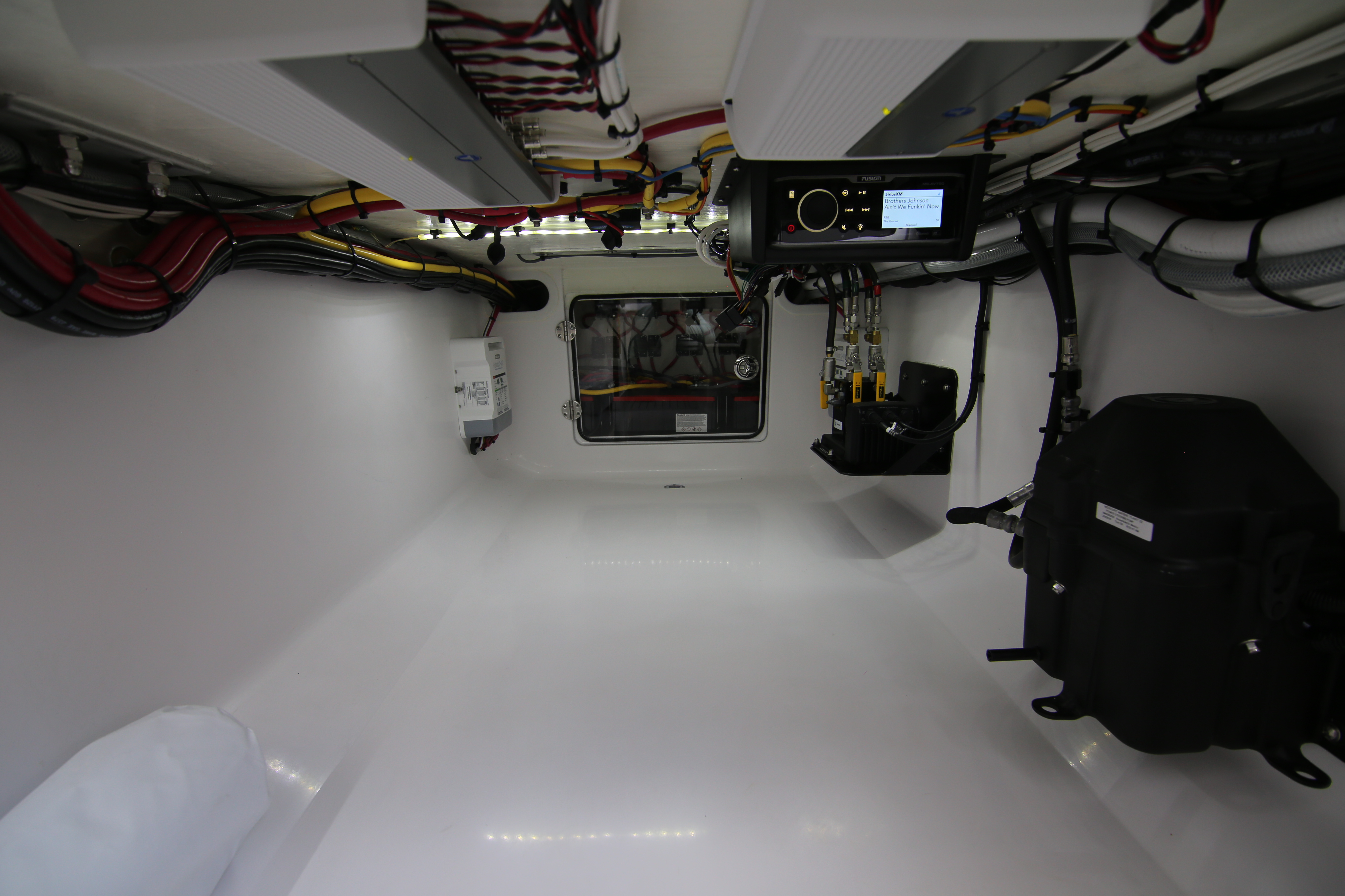 Boat Review - Bahama Boatworks 41