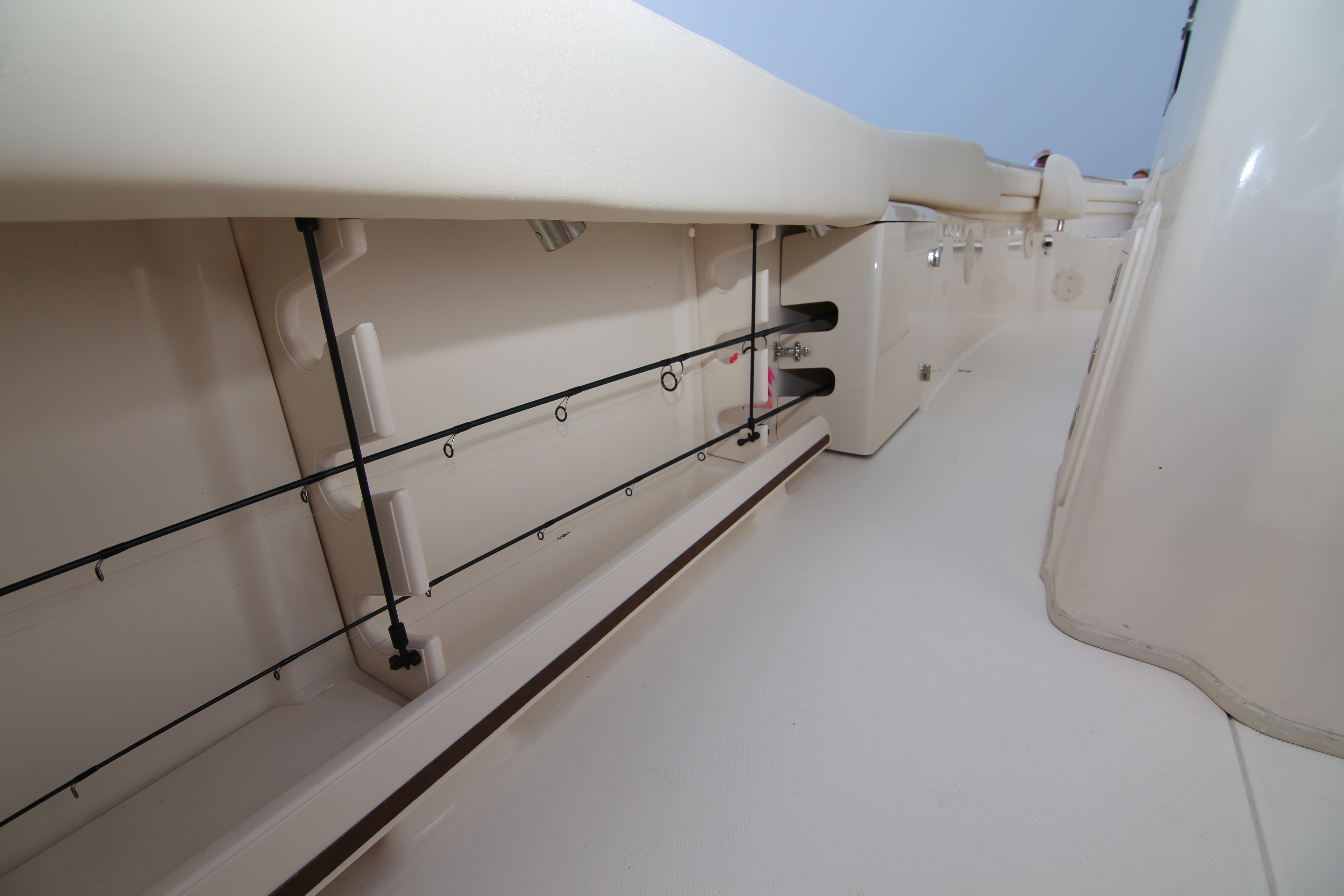 Boat Review - Grady White Canyon 306