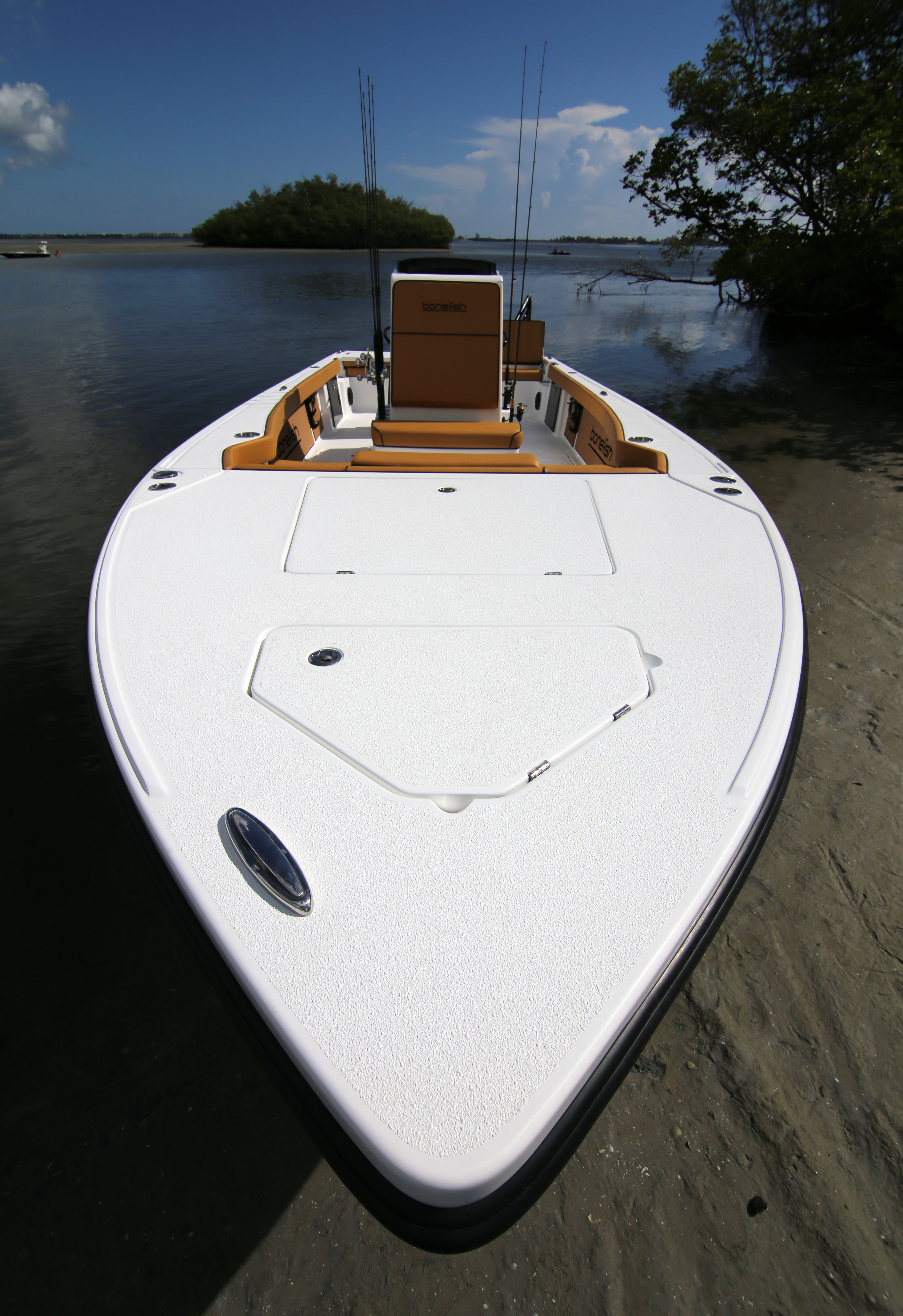 Boat Review - Bonefish Boatworks Malvado 26
