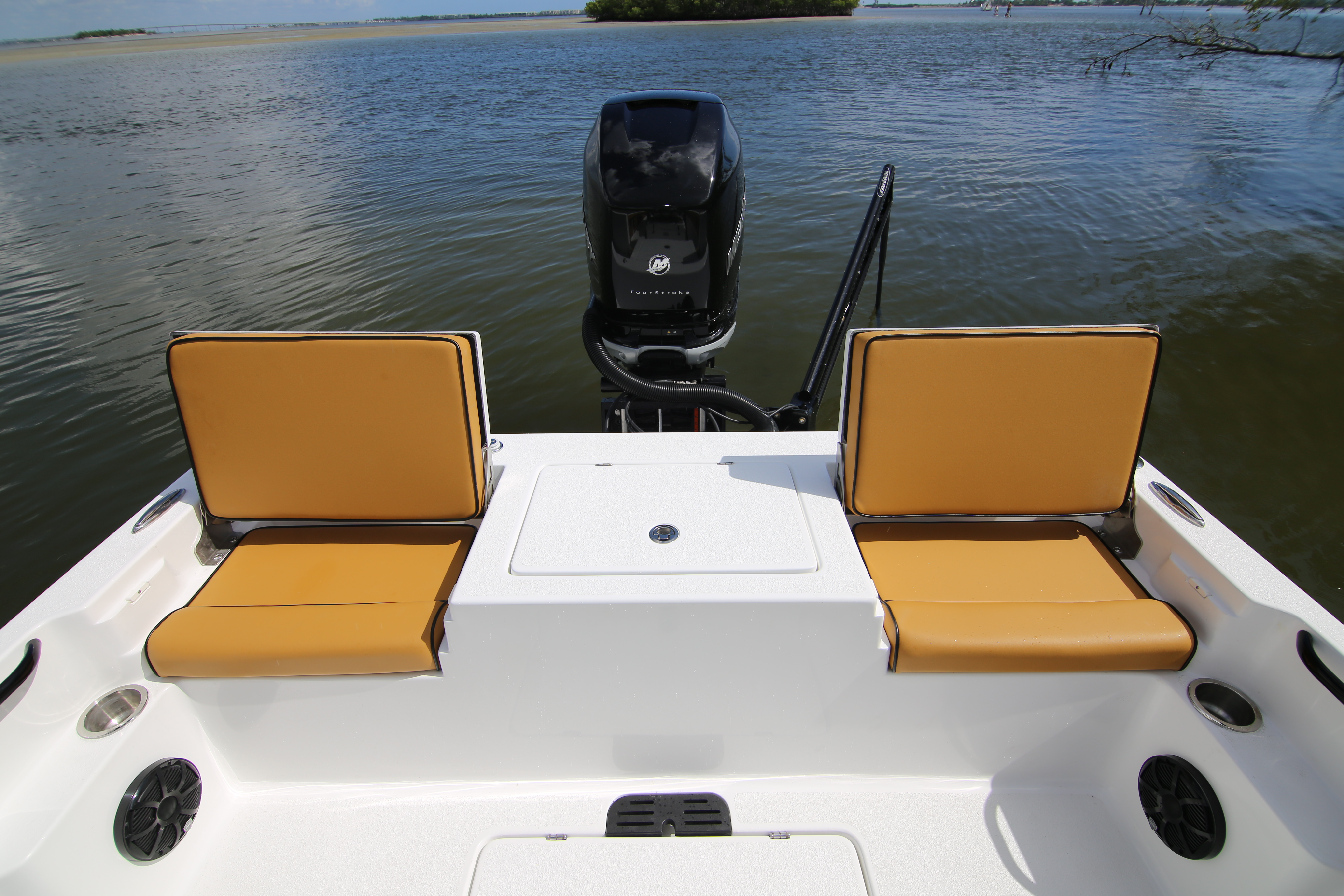 Boat Review - Bonefish Boatworks Malvado 26