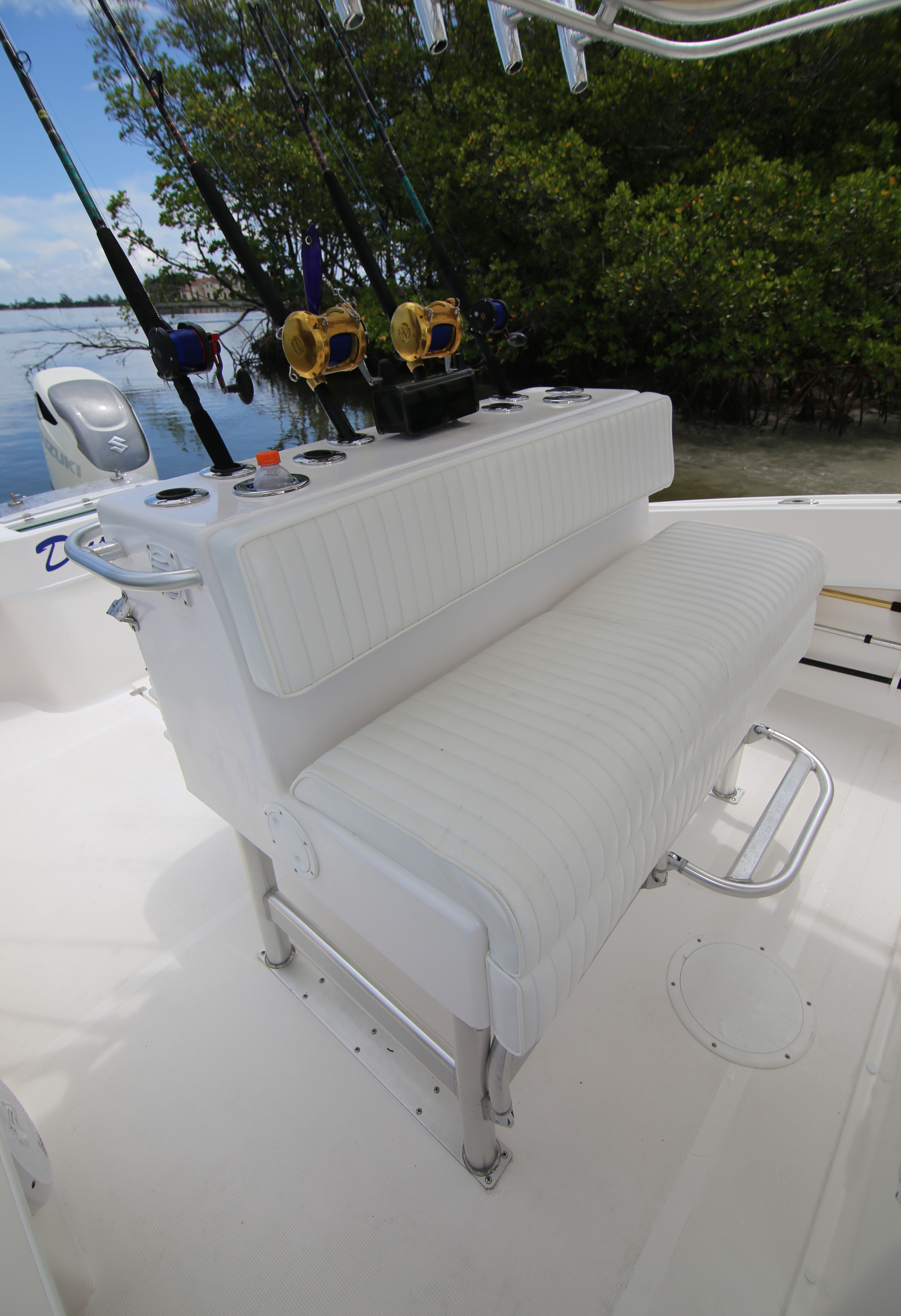 Boat Review - Dusky 33