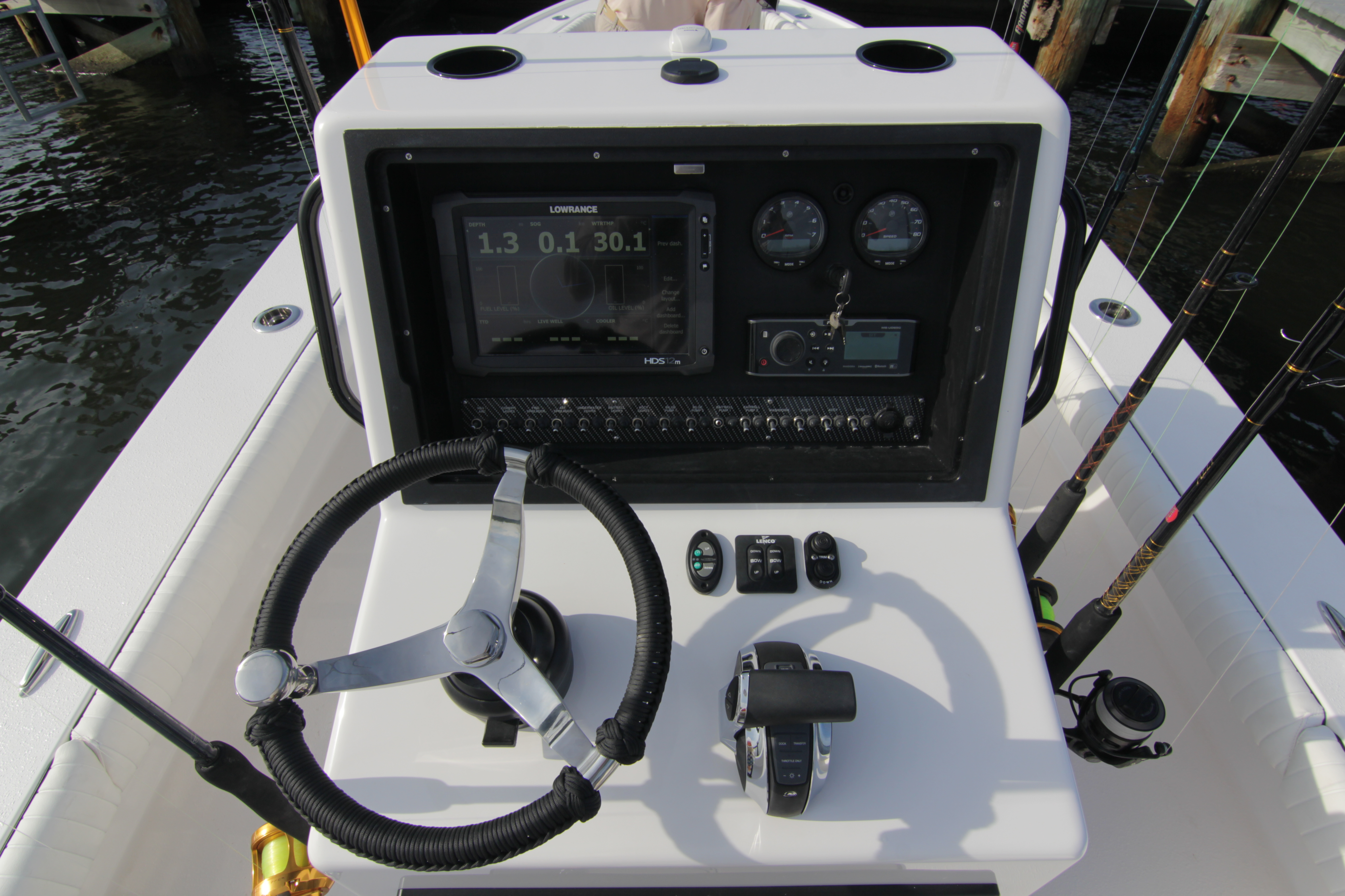 Boat Review - Dorado 25