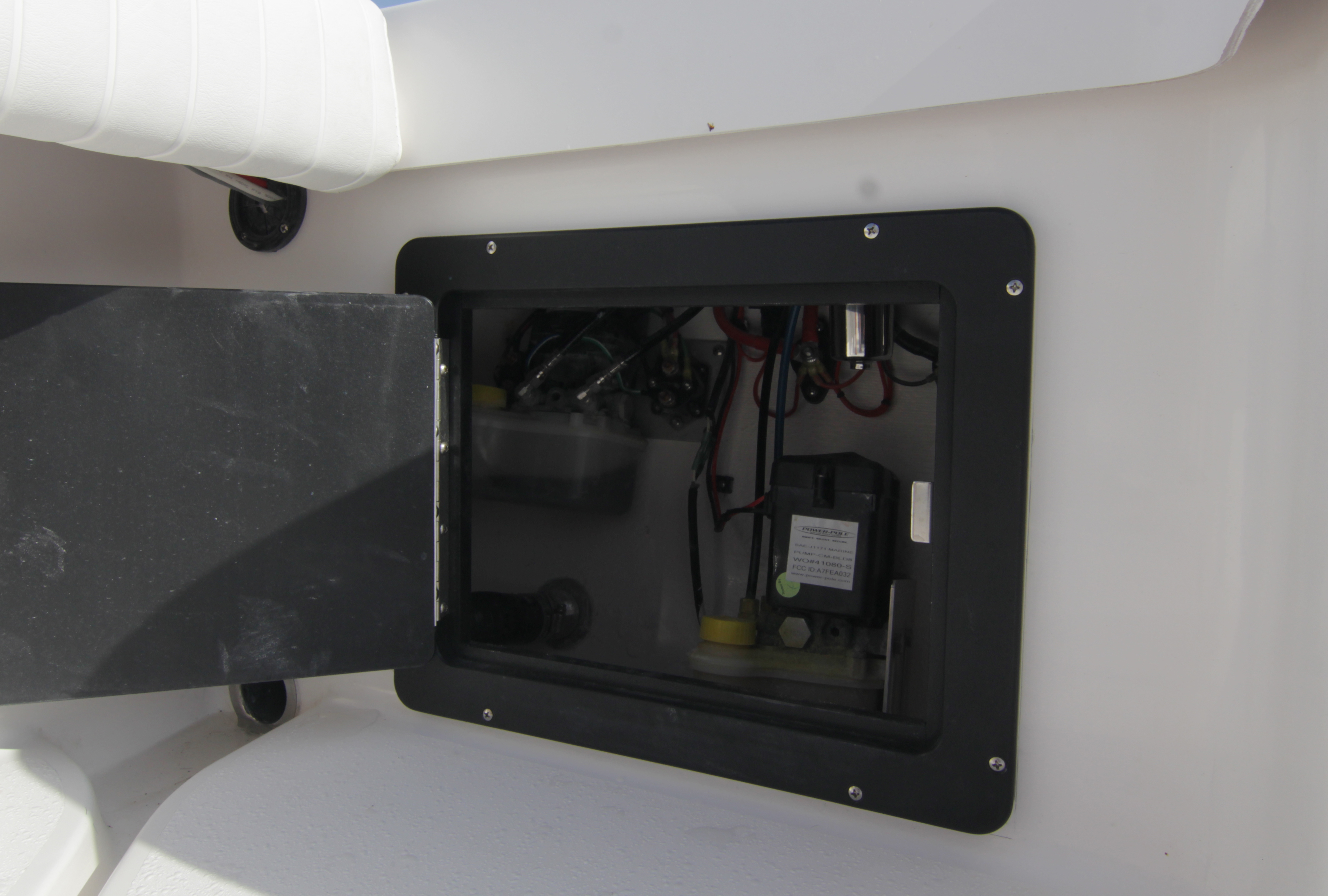 Boat Review - Dorado 25