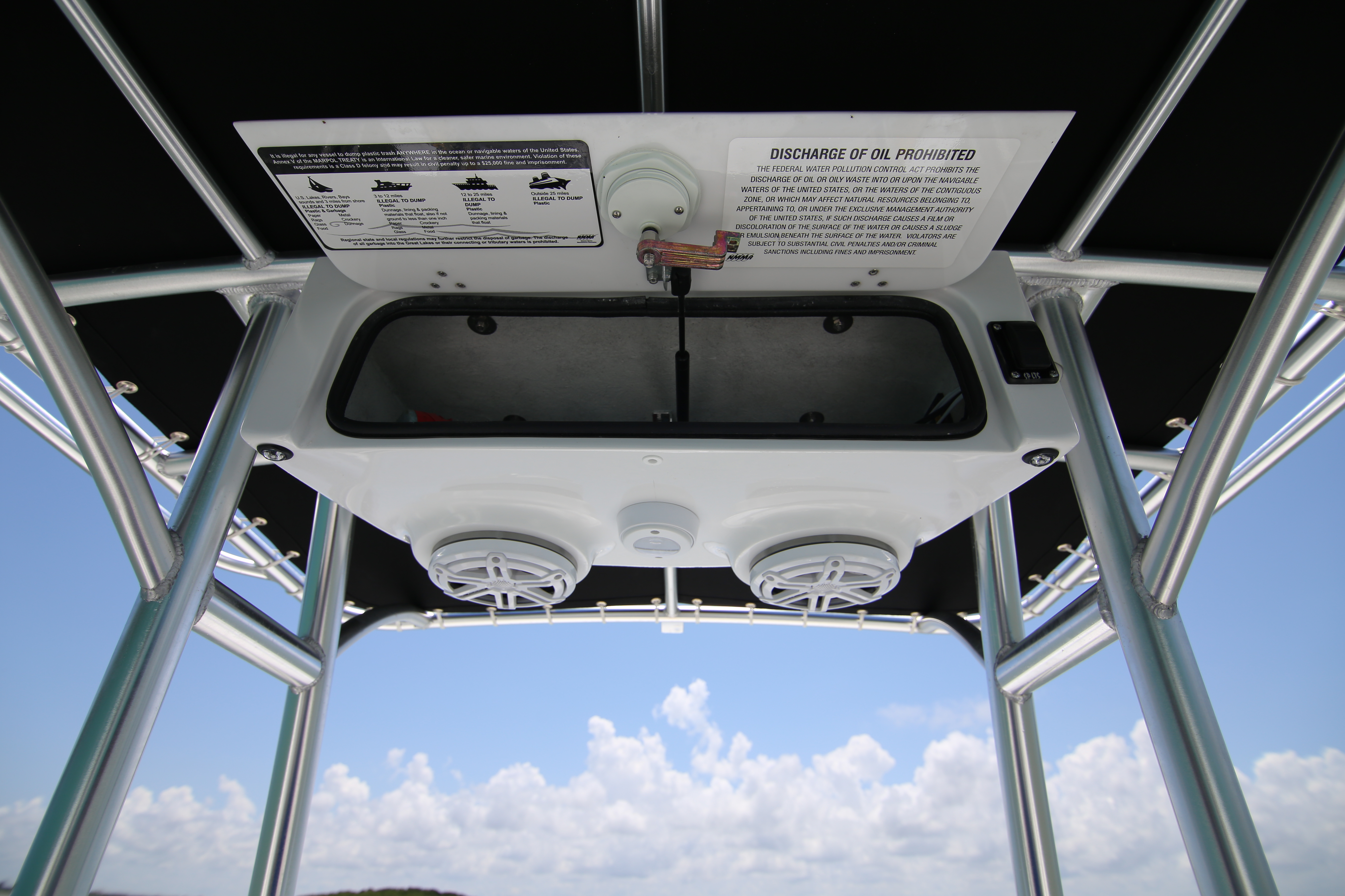 Boat Review - Glasstream 260 TE