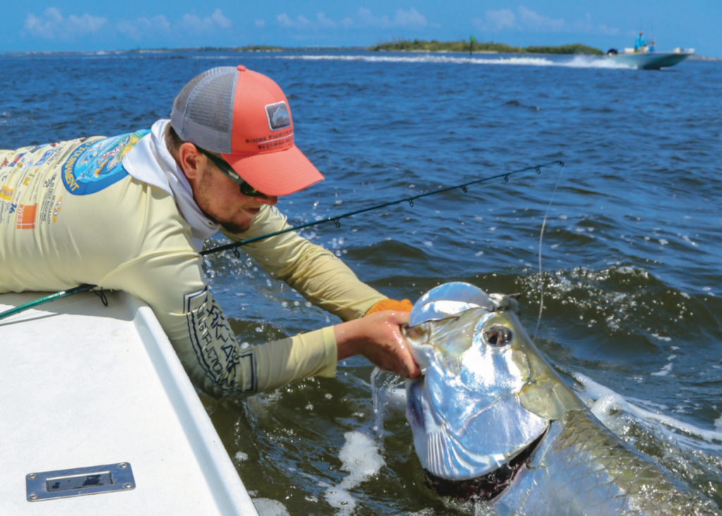 Tarpon Fishing Season in Florida: Useful Equipment and Resources