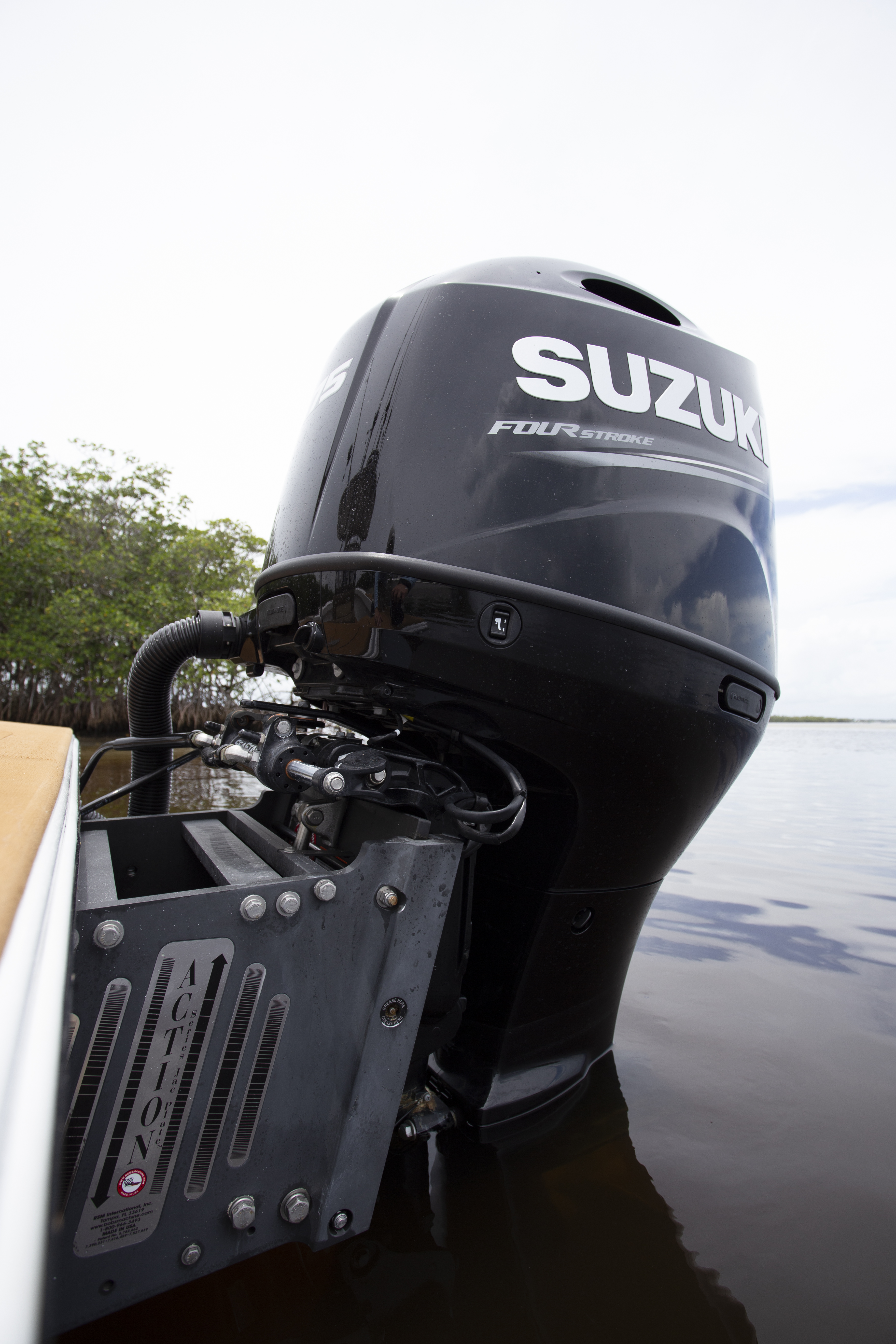 Boat Review - Croswait Custom Carolina 21