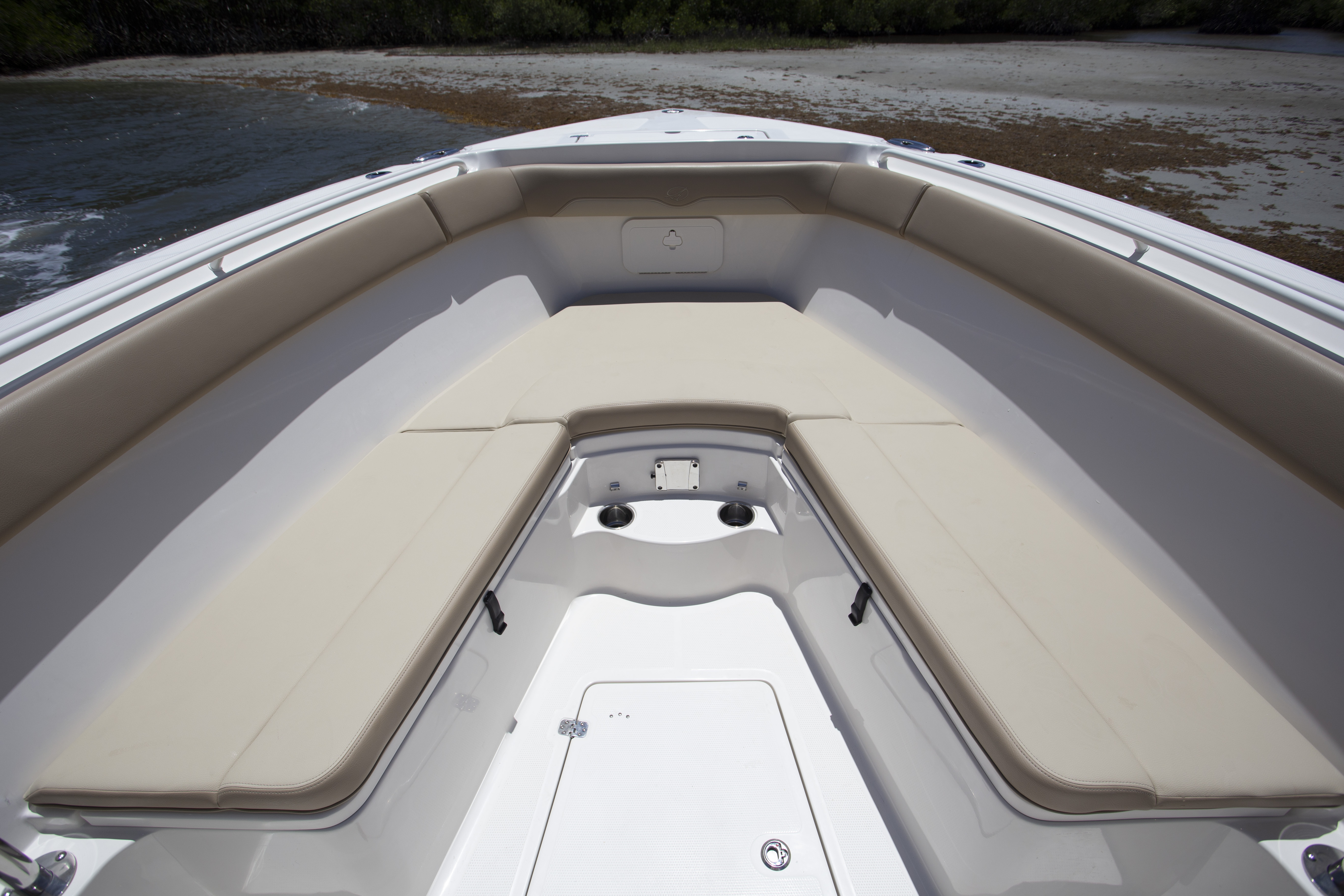 Boat Review - Sailfish 320CC
