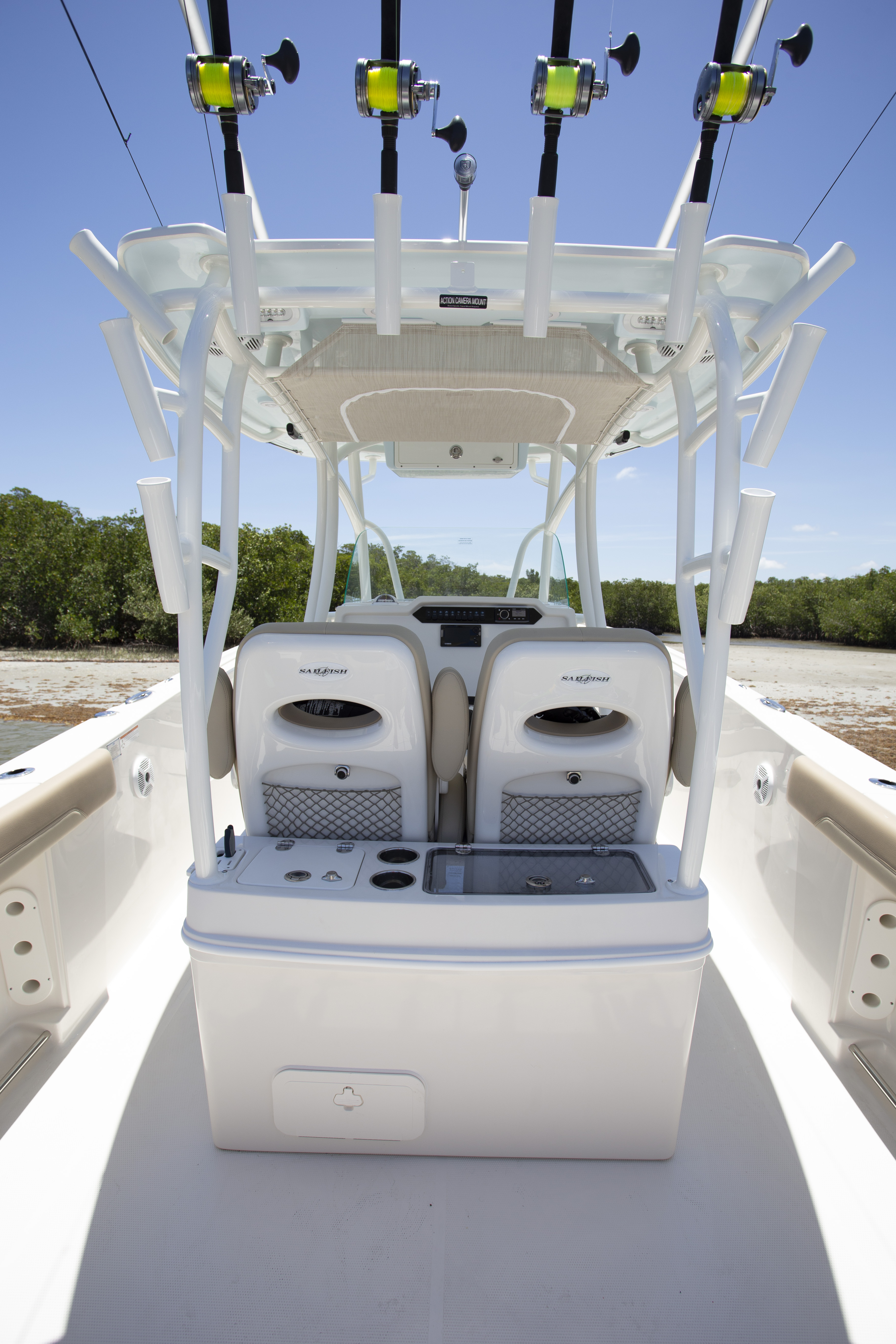 Boat Review - Sailfish 320CC