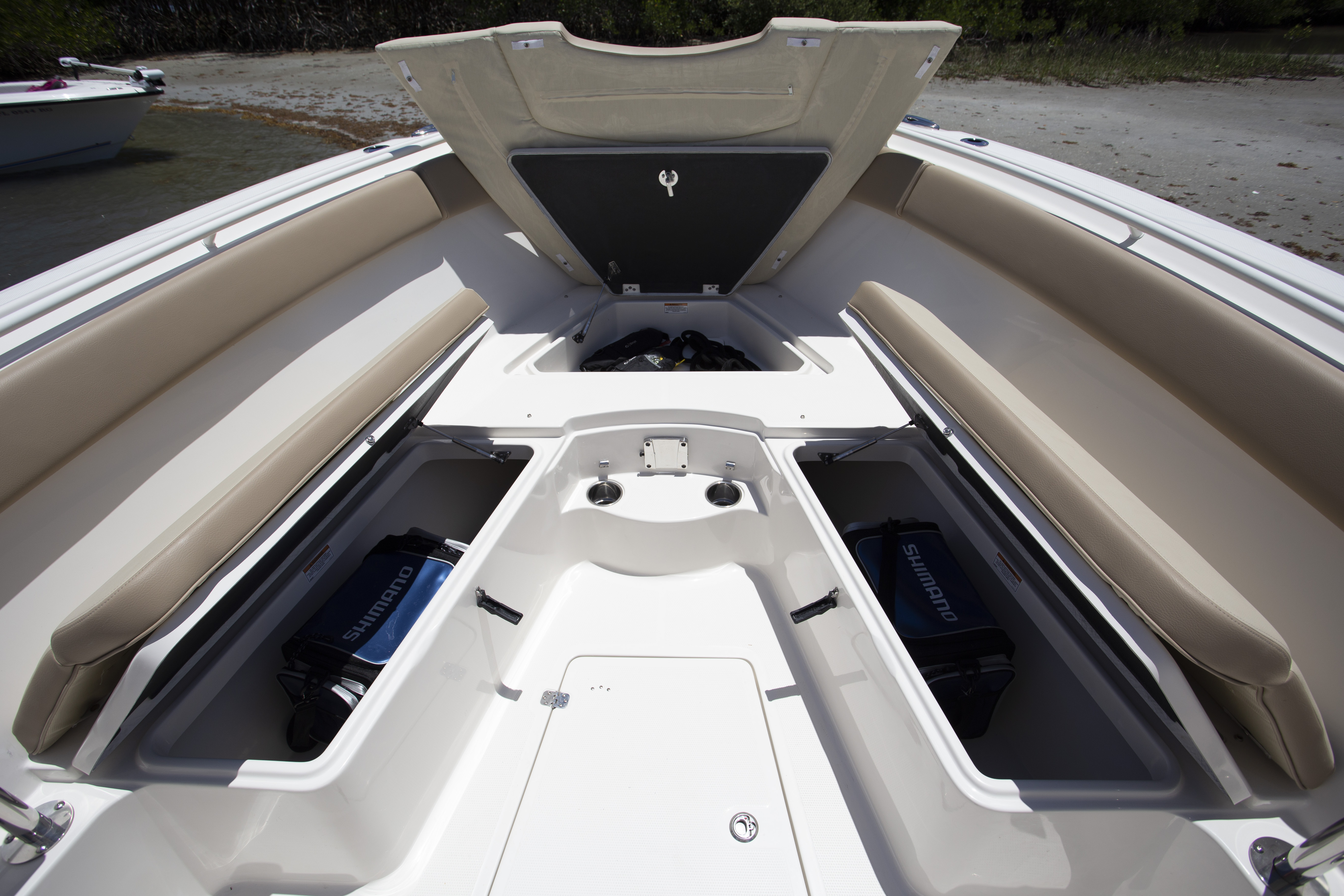 Boat Review - Sailfish 320CC