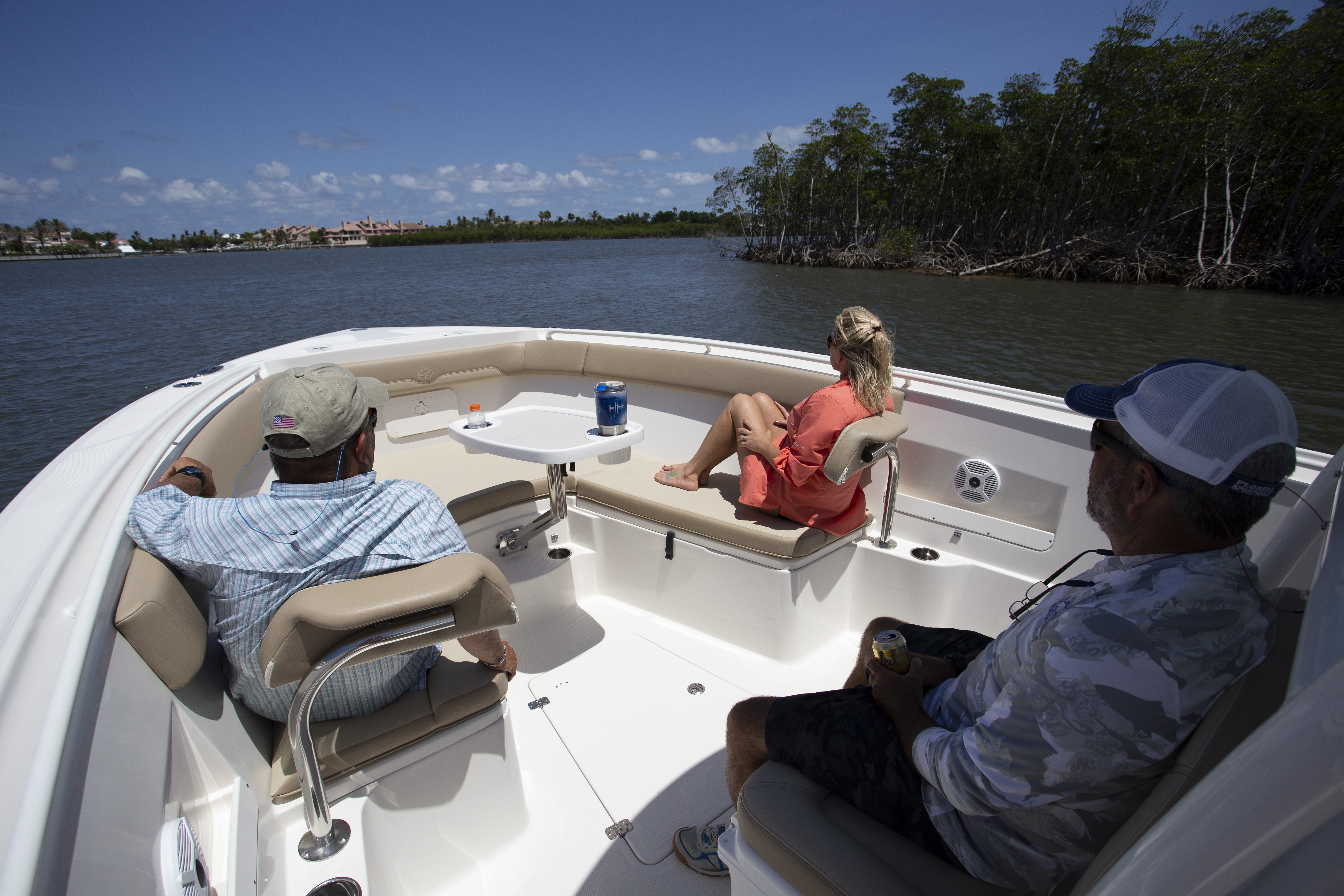 Boat Review - Sailfish 320CC