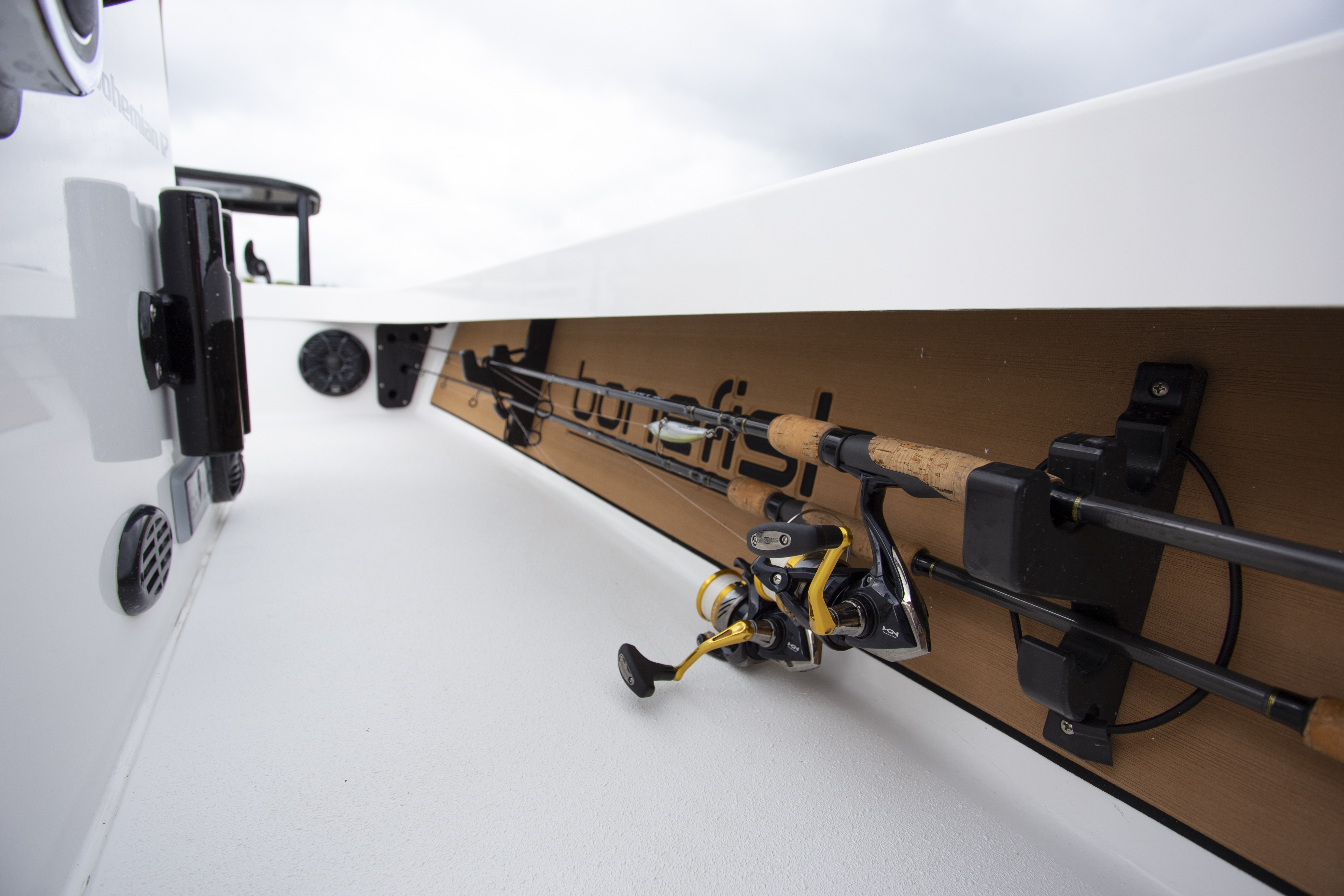 Boat Review - Bonefish Bohemian 17