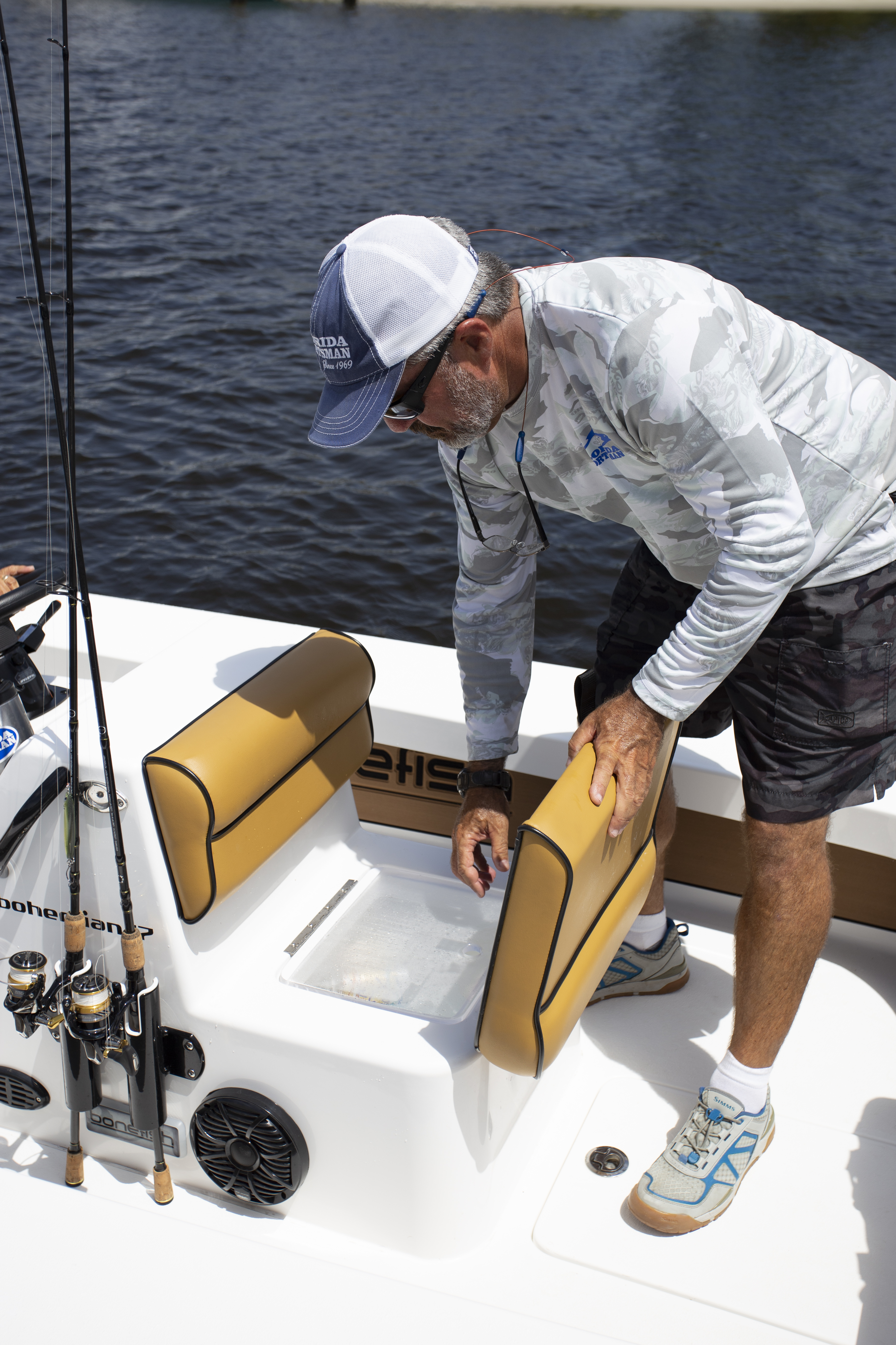 Boat Review - Bonefish Bohemian 17