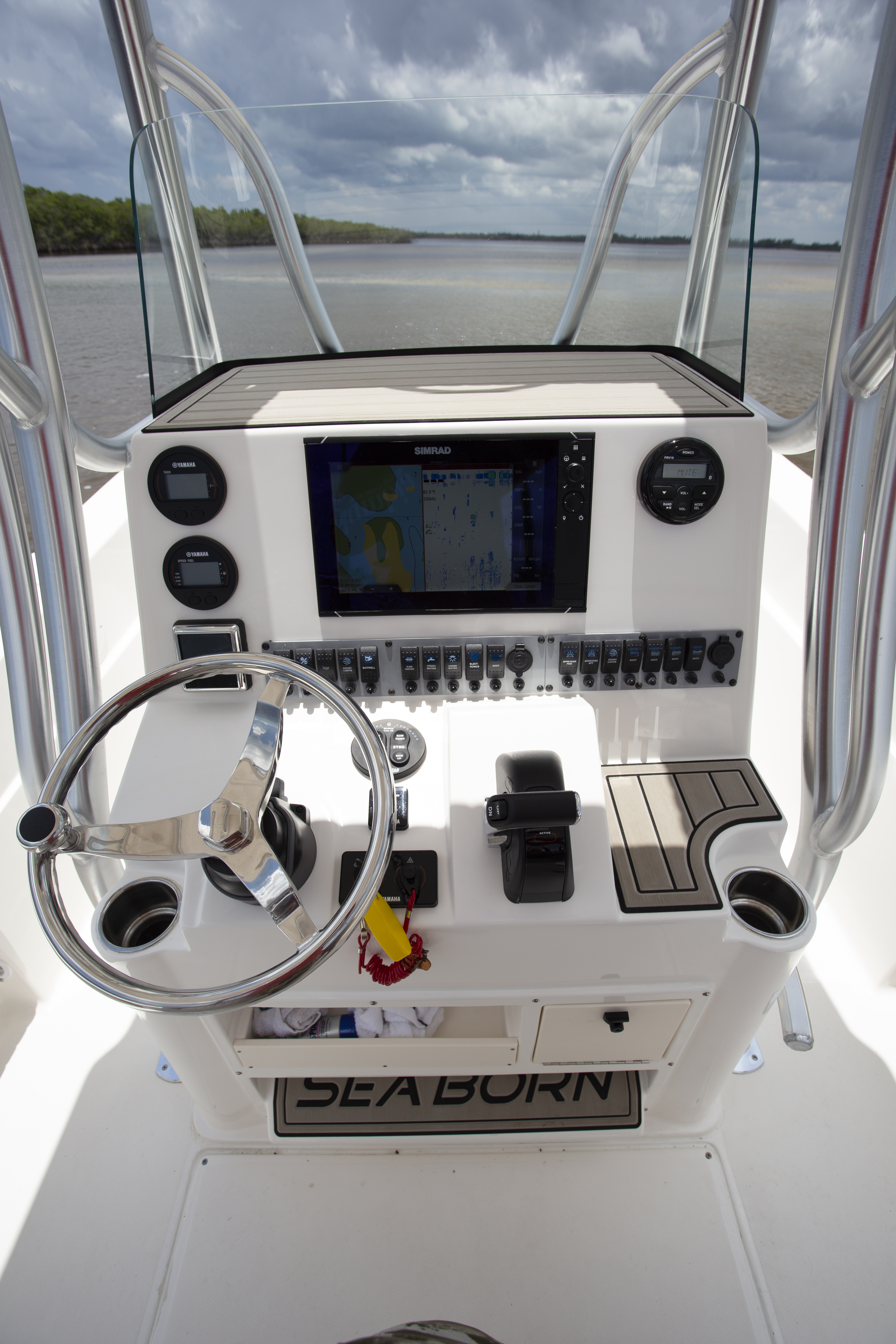 Boat Review - Seaborn LX24 XE