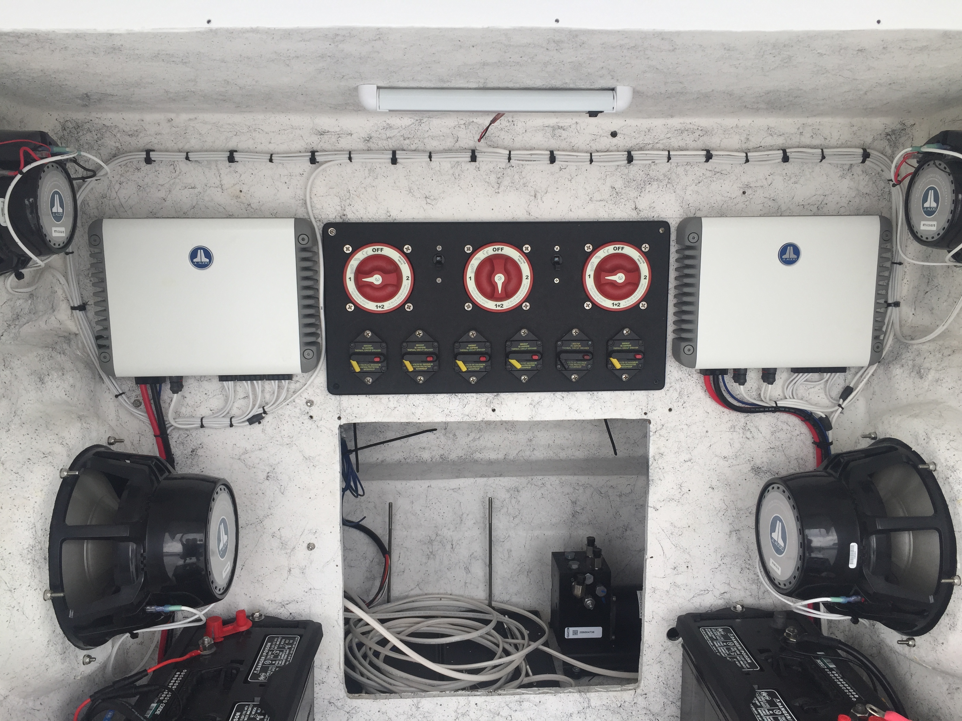 Project Dreamboat - 32 SeaCraft