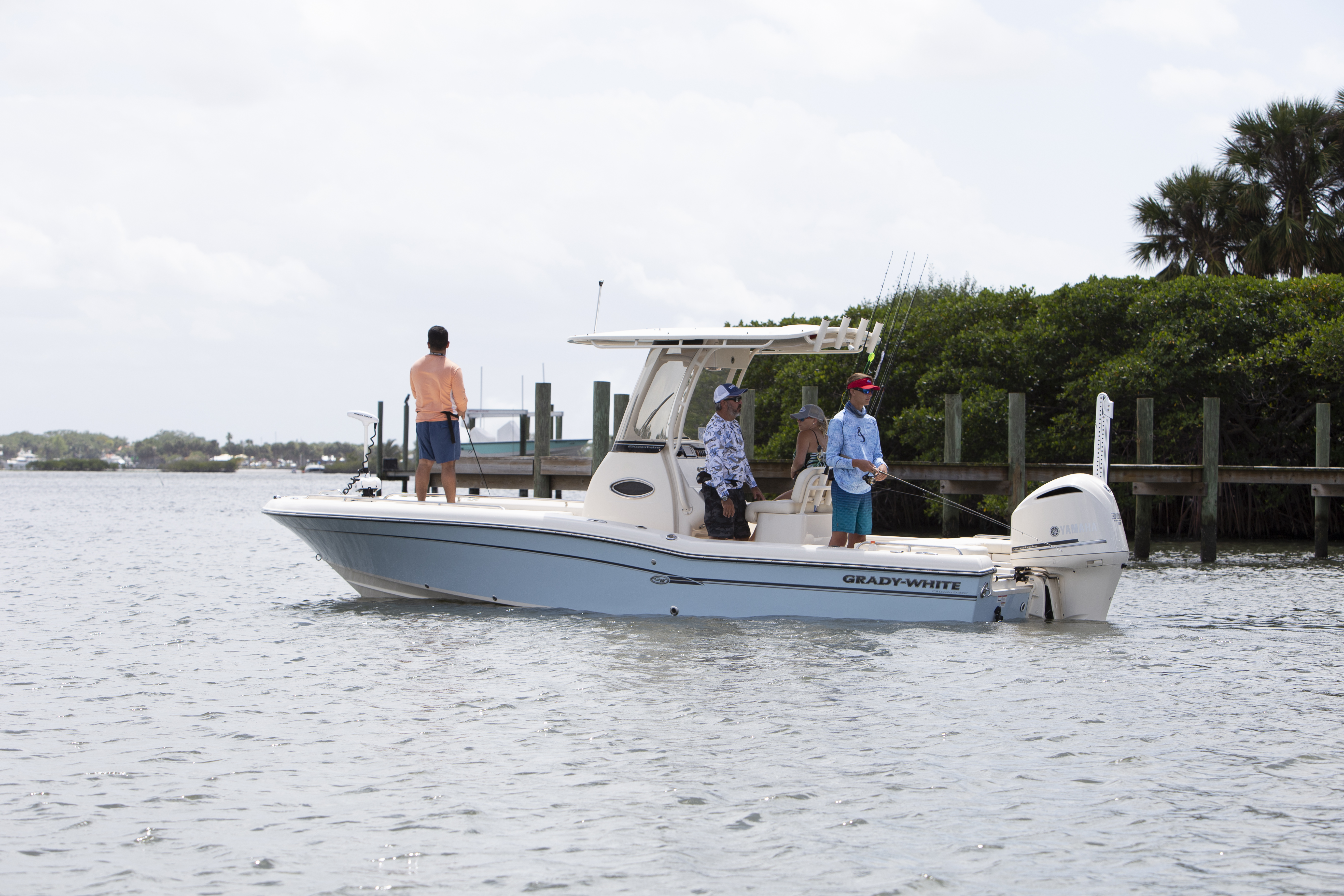 Boat Review - Grady White 251 CE