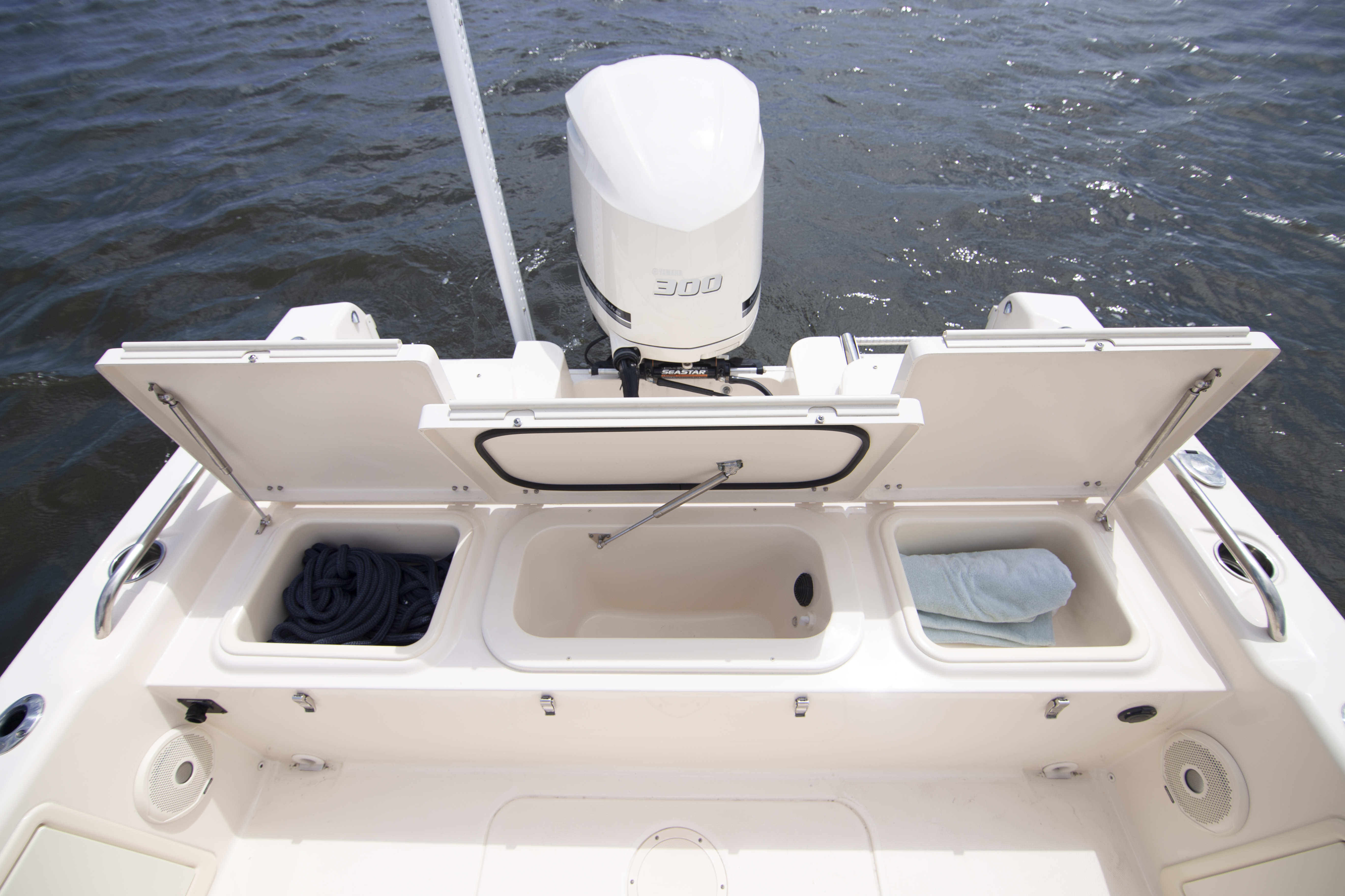 Boat Review - Grady White 251 CE