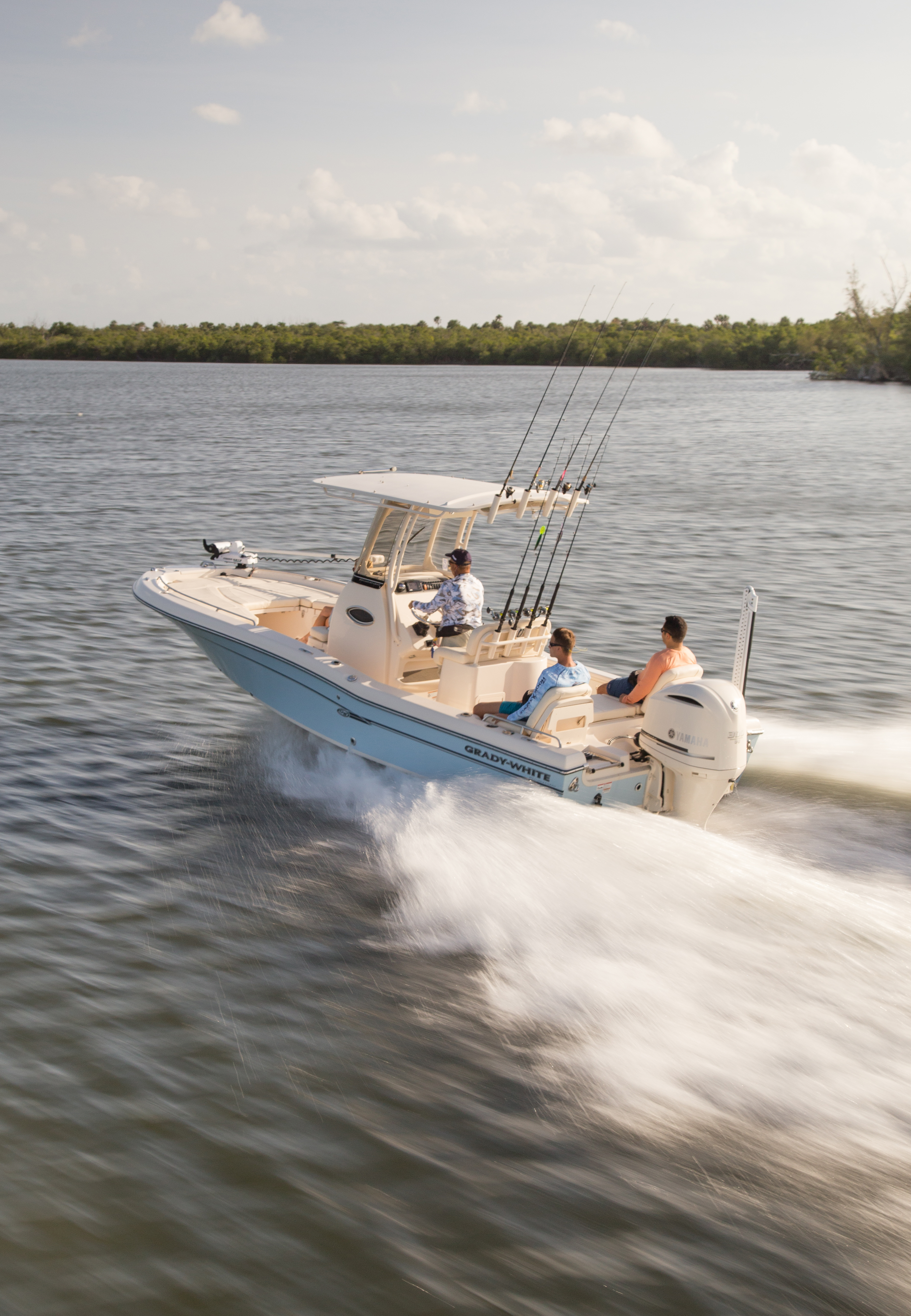 Boat Review - Grady White 251 CE